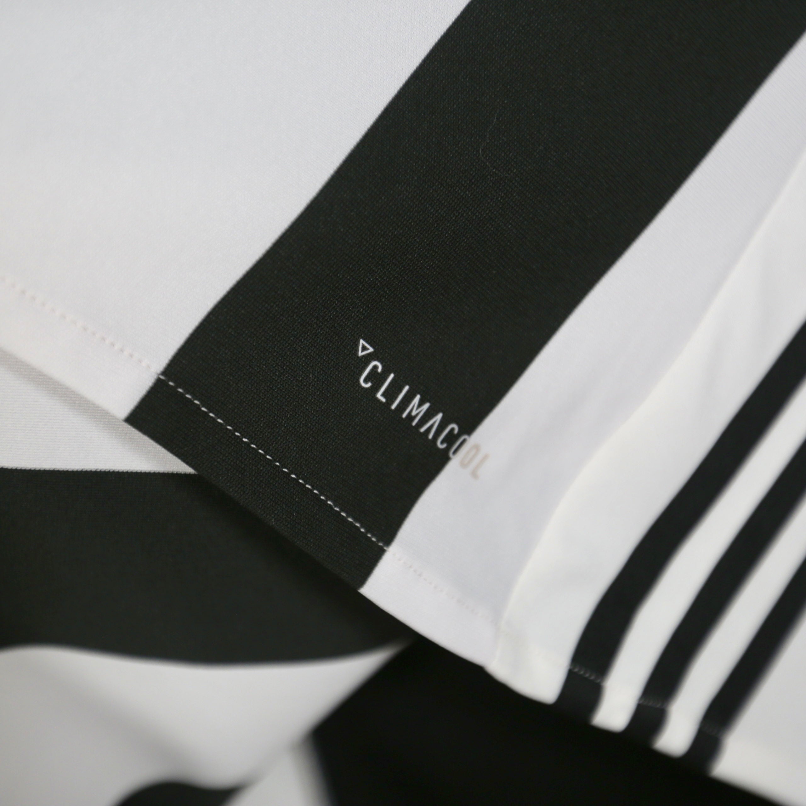 Juventus 17/18 Home - Dybala - Size M