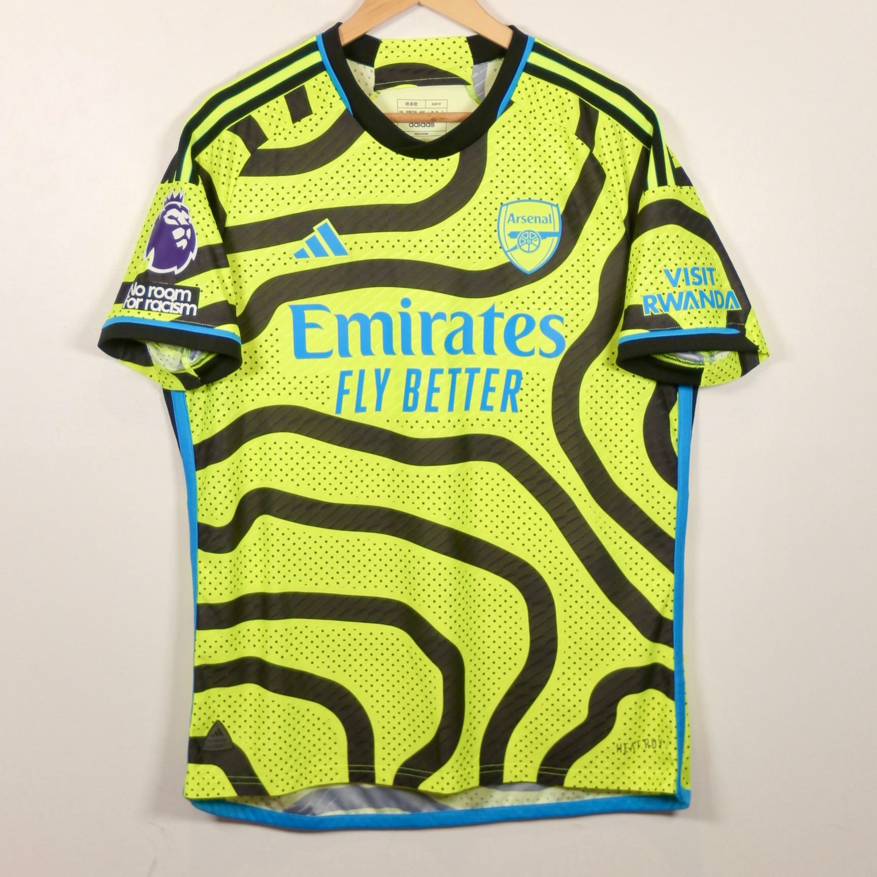 Arsenal 23/24 Away - Player Version - Odegaard - Size L