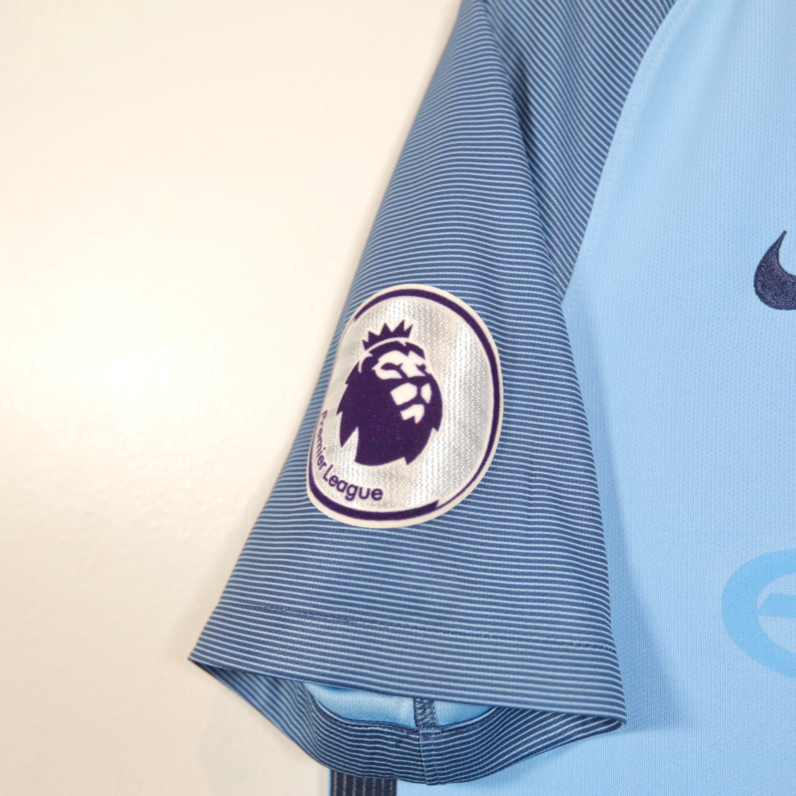 Manchester City 16/17 Home - Aguero - Size M