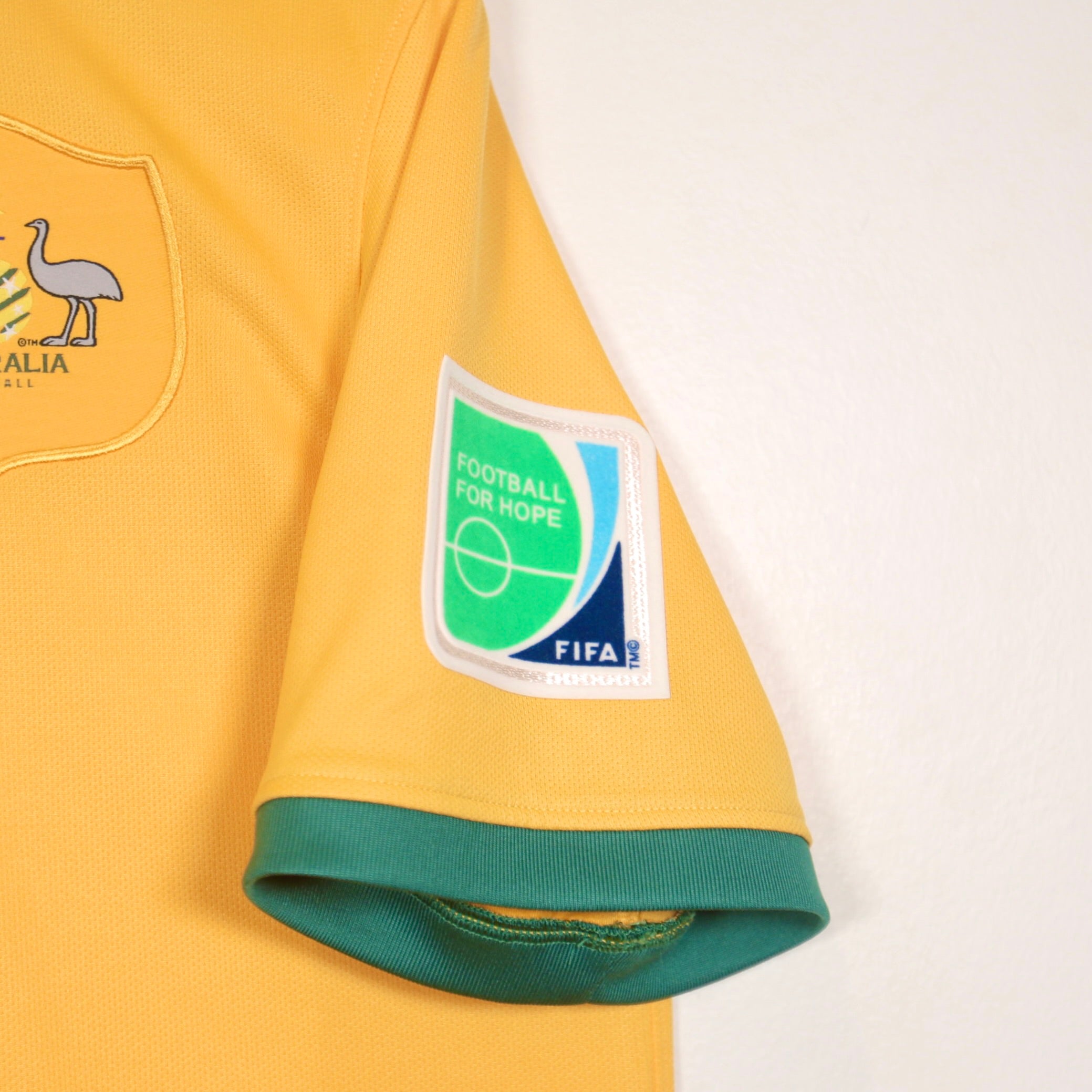 Australia 2014 Home - Cahill - Size M