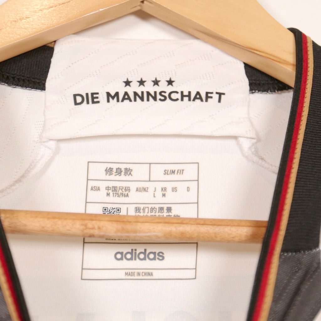 Germany 2022 Home - PV - Musiala - Size M