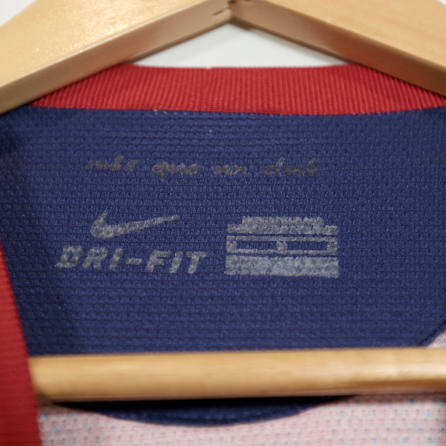 Barcelona 12/13 Home - Andres Iniesta - Size M - Original Nike