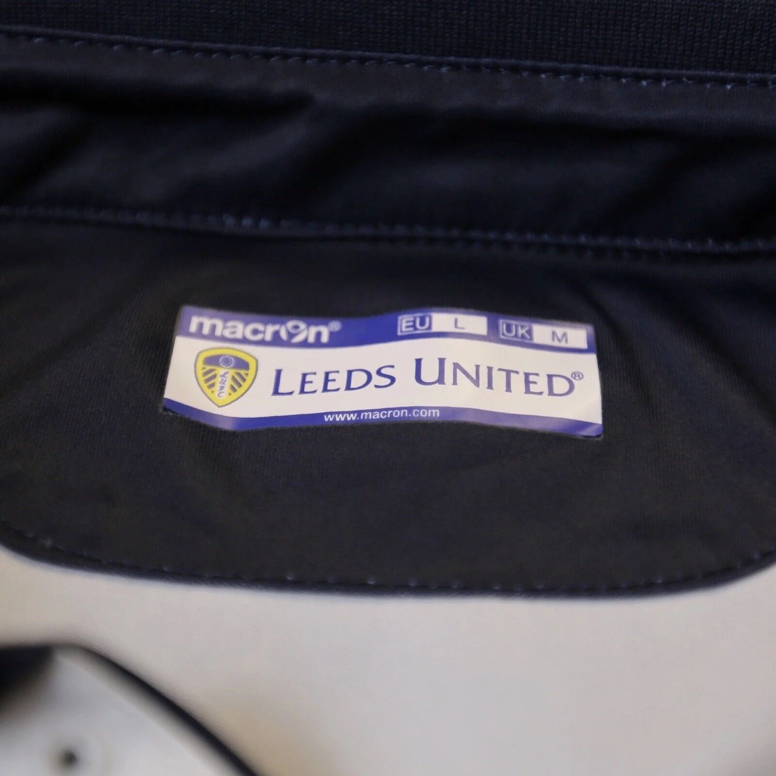 Leeds United 14/15 Away - Size M - Authentic Macron