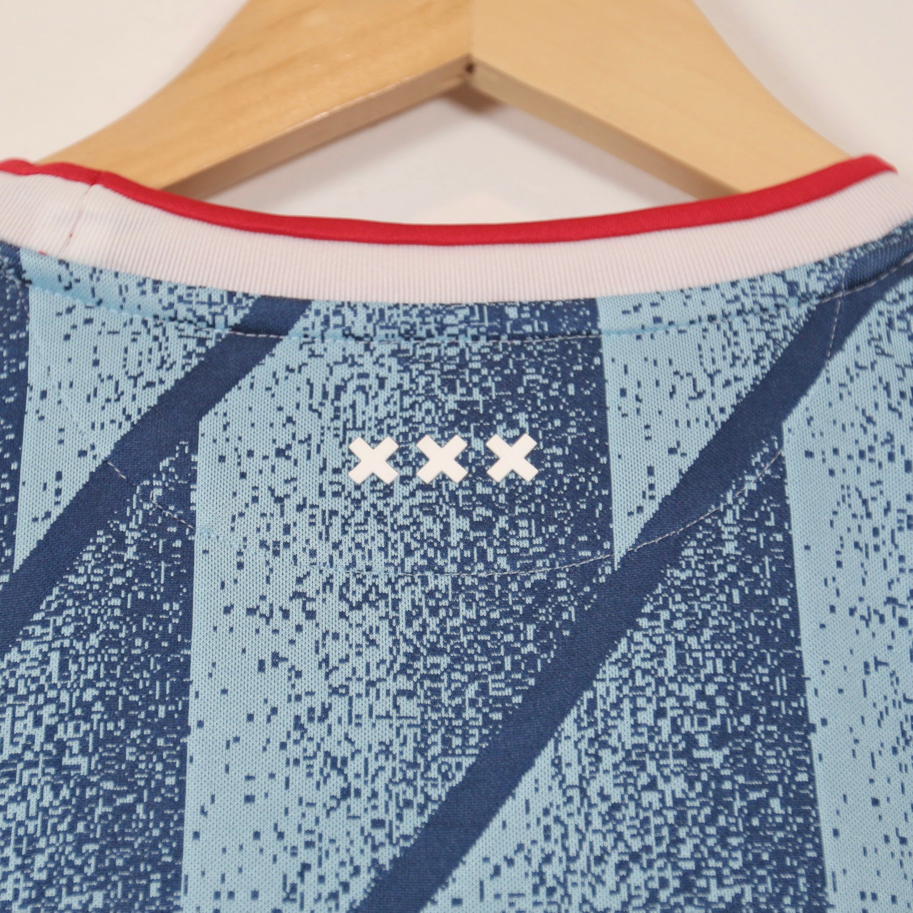 Ajax 20/21 Away - Size M