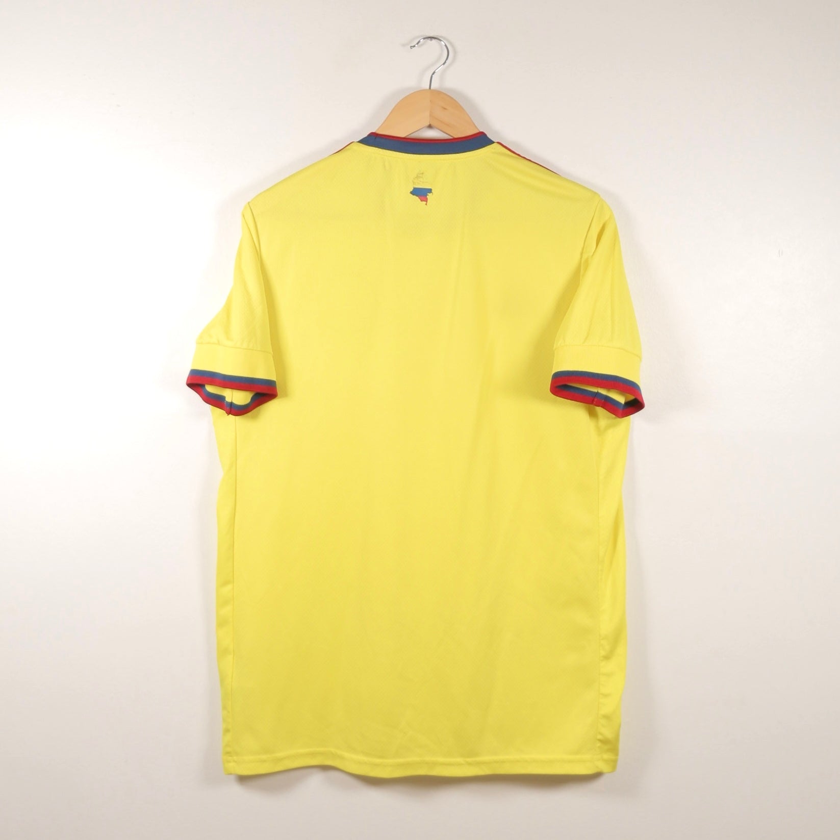 Colombia 2020 Home - Size M