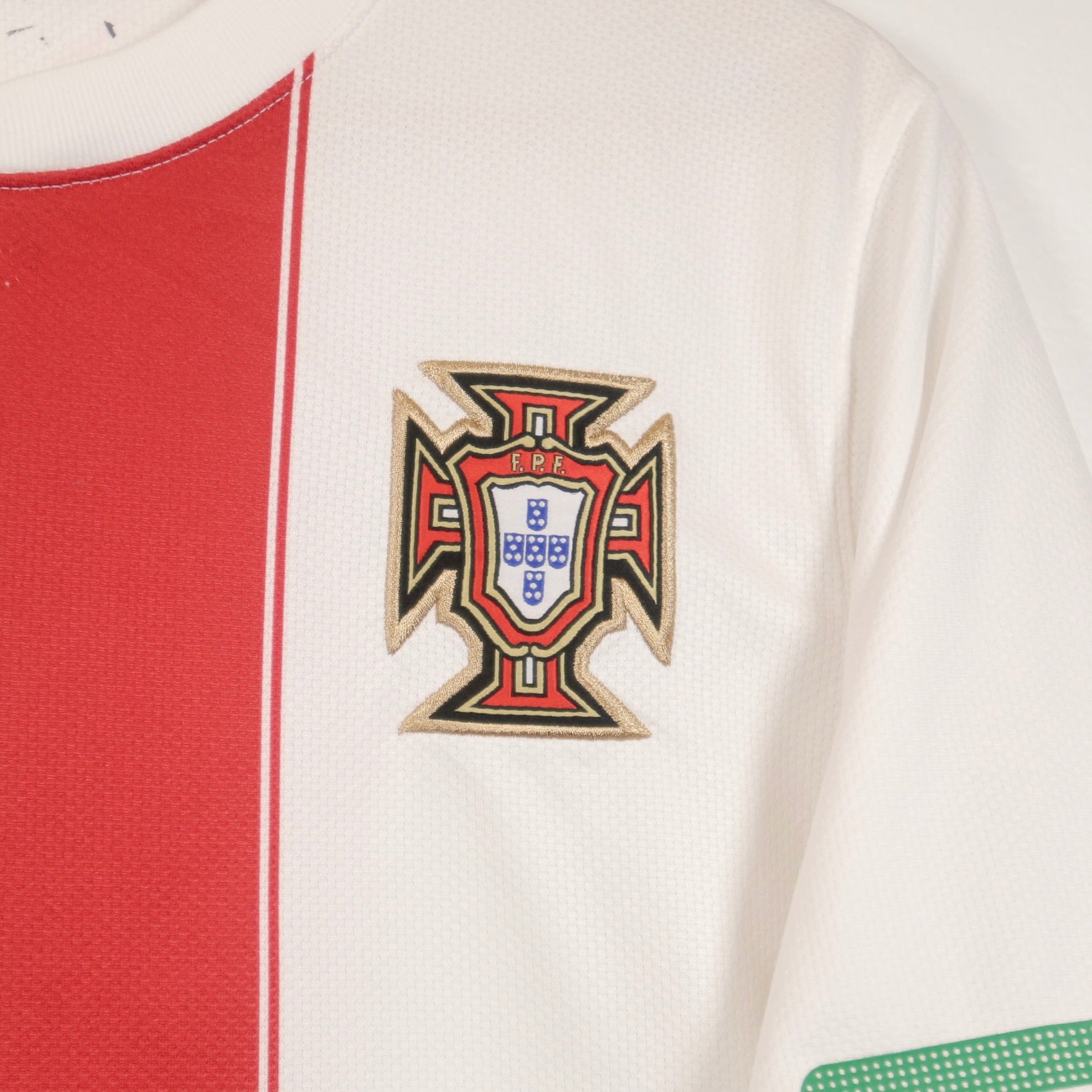 Portugal 2010 Away - Size M