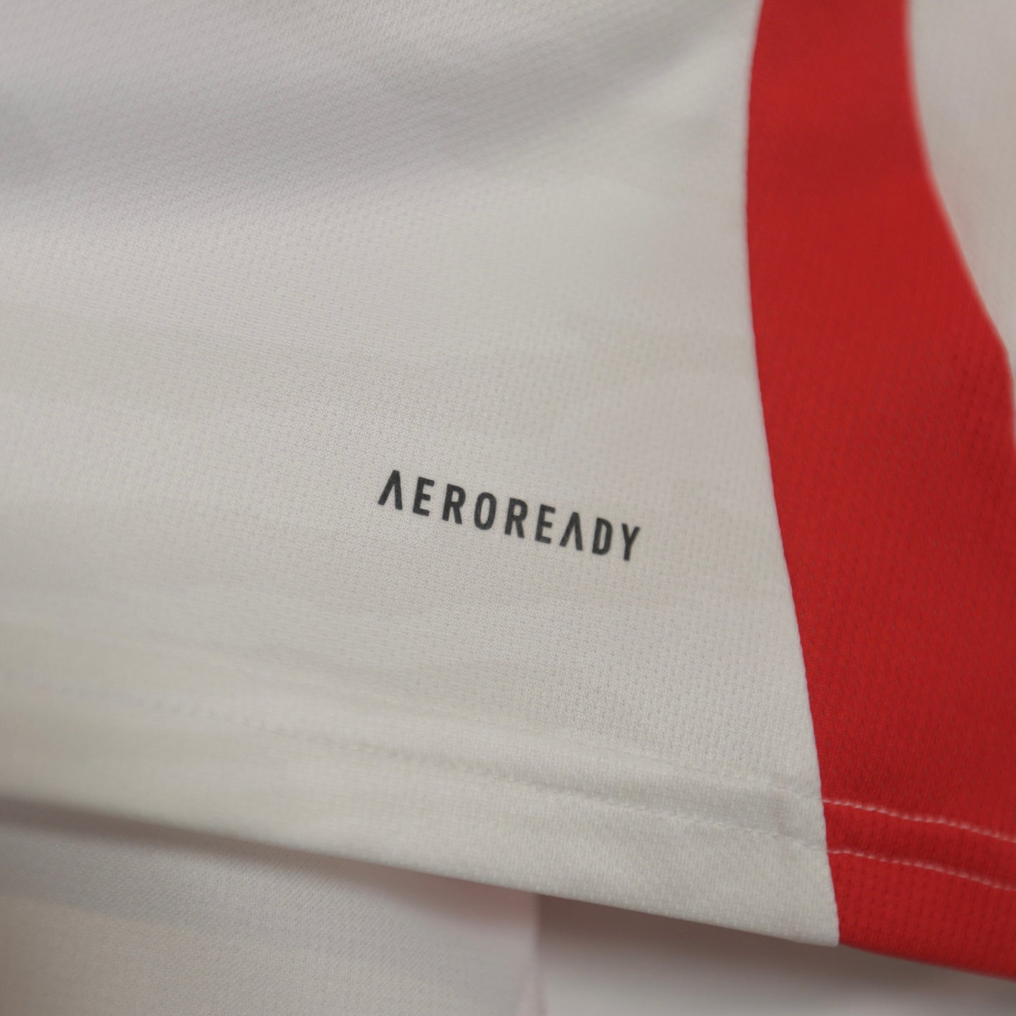 Peru 2024 Home - BNWT - Size M - Authentic Adidas