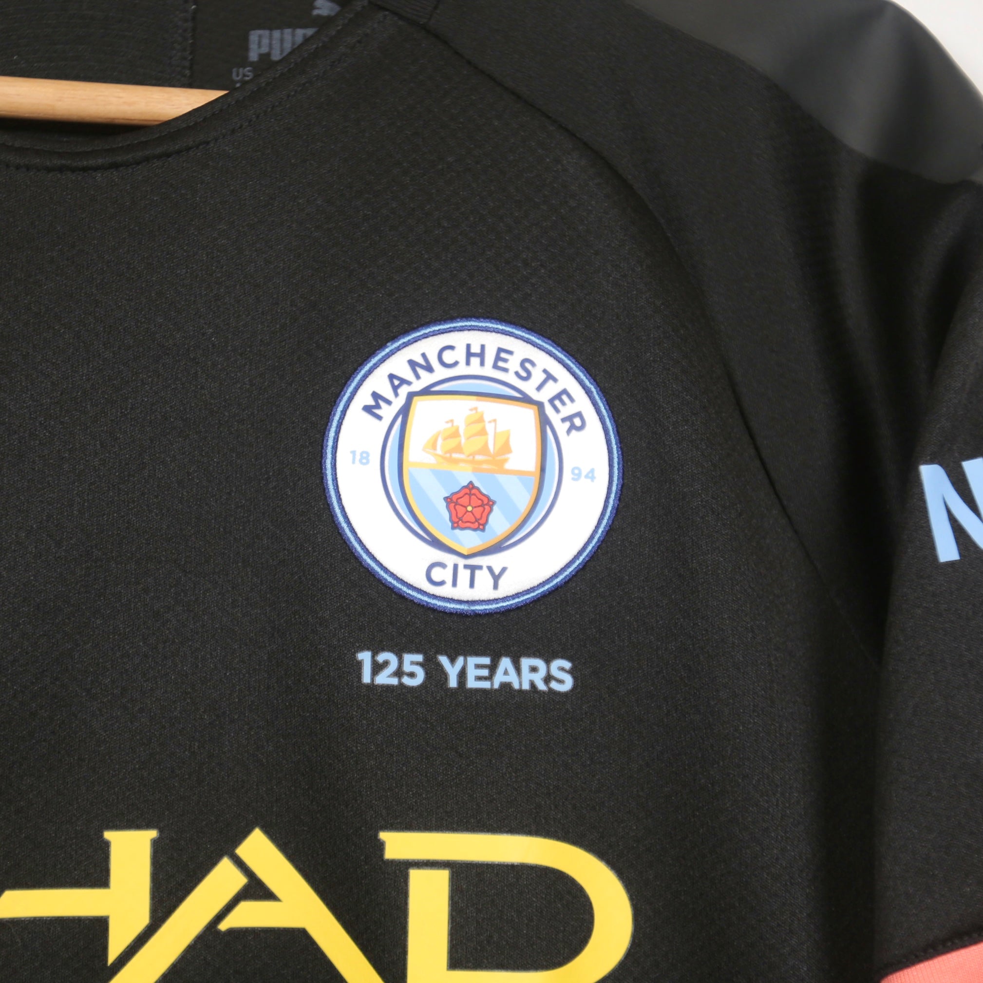 Manchester City 19/20 Away - Aguero - Size M