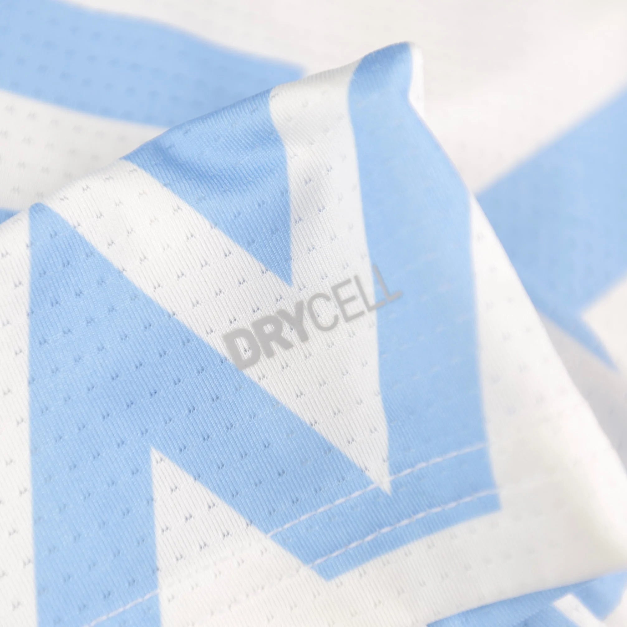 Manchester City Pre Match 22/23 - Size Men L (Fits like M) - Authentic Puma