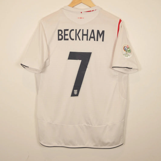 England 2006 Home - David Beckham - Size M - Authentic Umbro