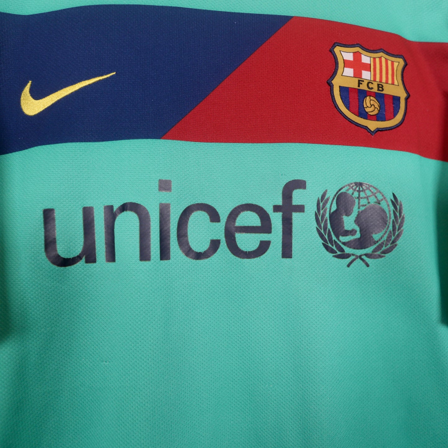 Barcelona 10/11 Away - Lionel Messi - Size XL - Authentic Nike
