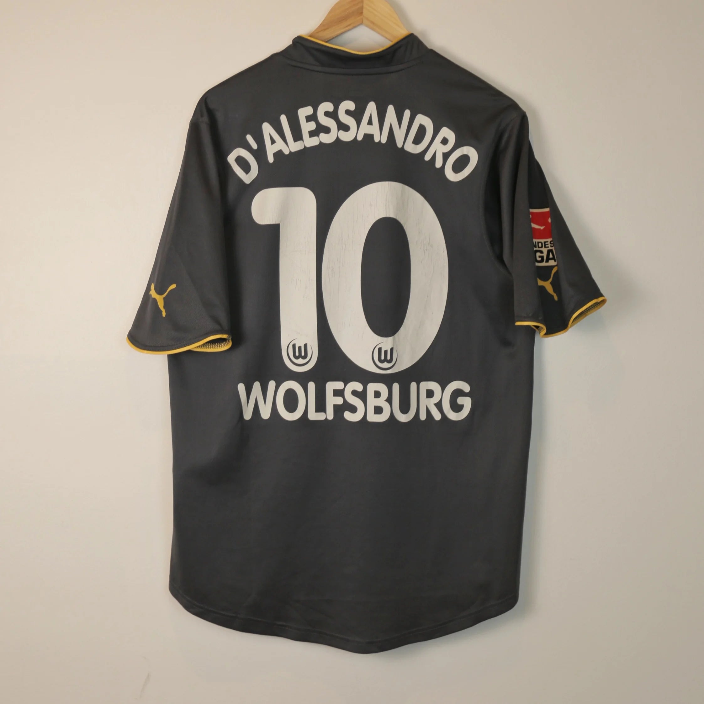 Wolfsburg 03/04 Away - Andrés D'alessandro - Size L - Authentic Puma