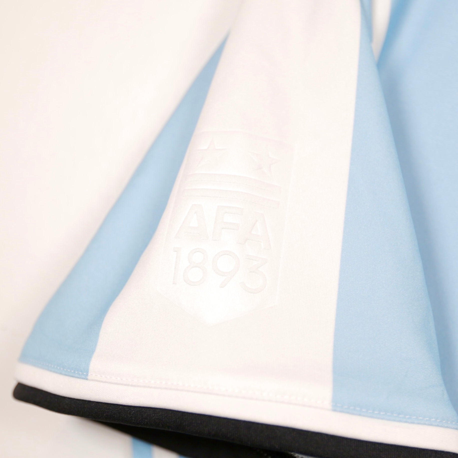 Argentina 2016 Home - Messi - Size L