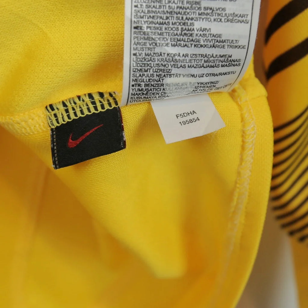 Inter 05/06 GK - Julio Cesar - Size M - Authentic Nike