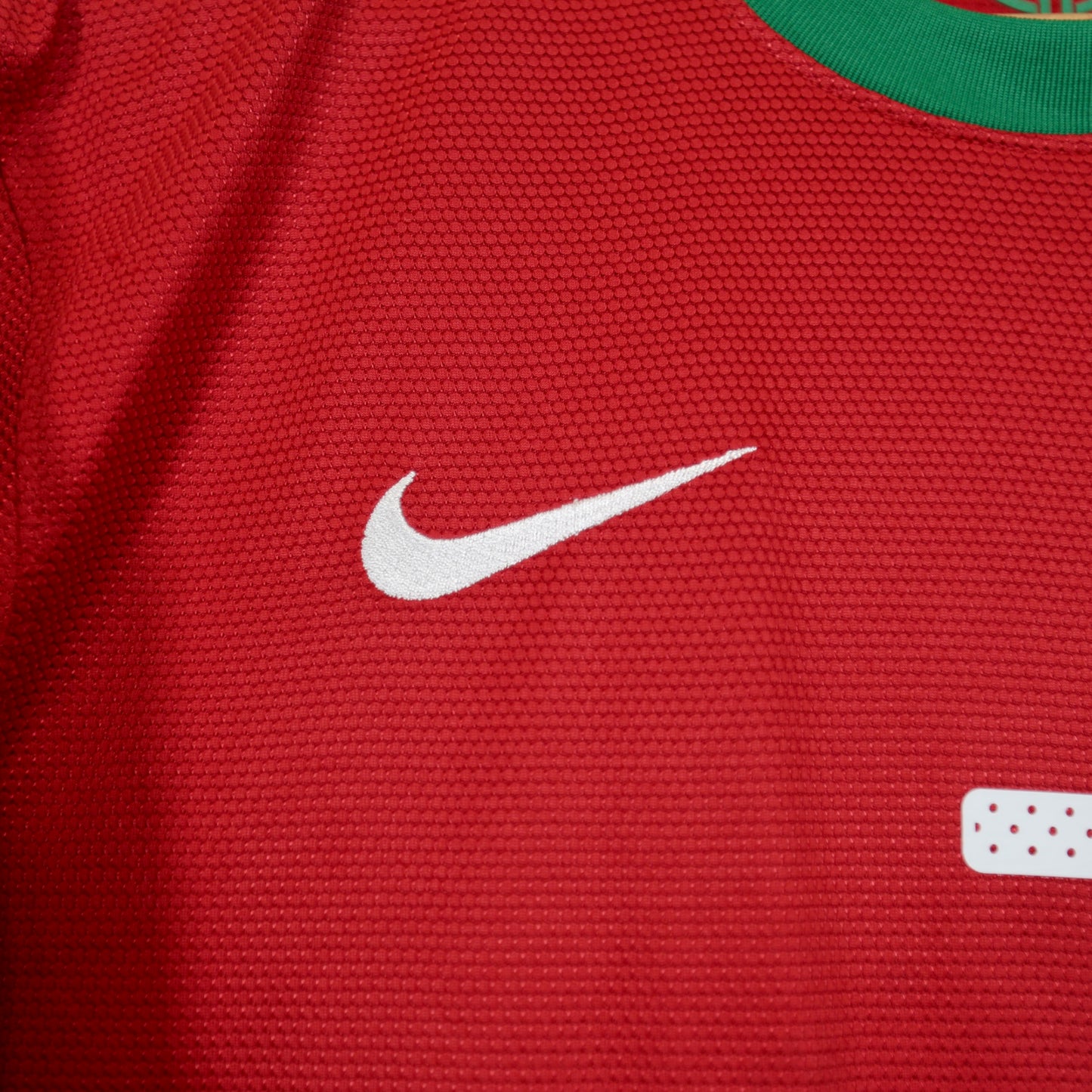 Portugal 2012 Home  - Cristiano Ronaldo - Size L - Authentic Nike