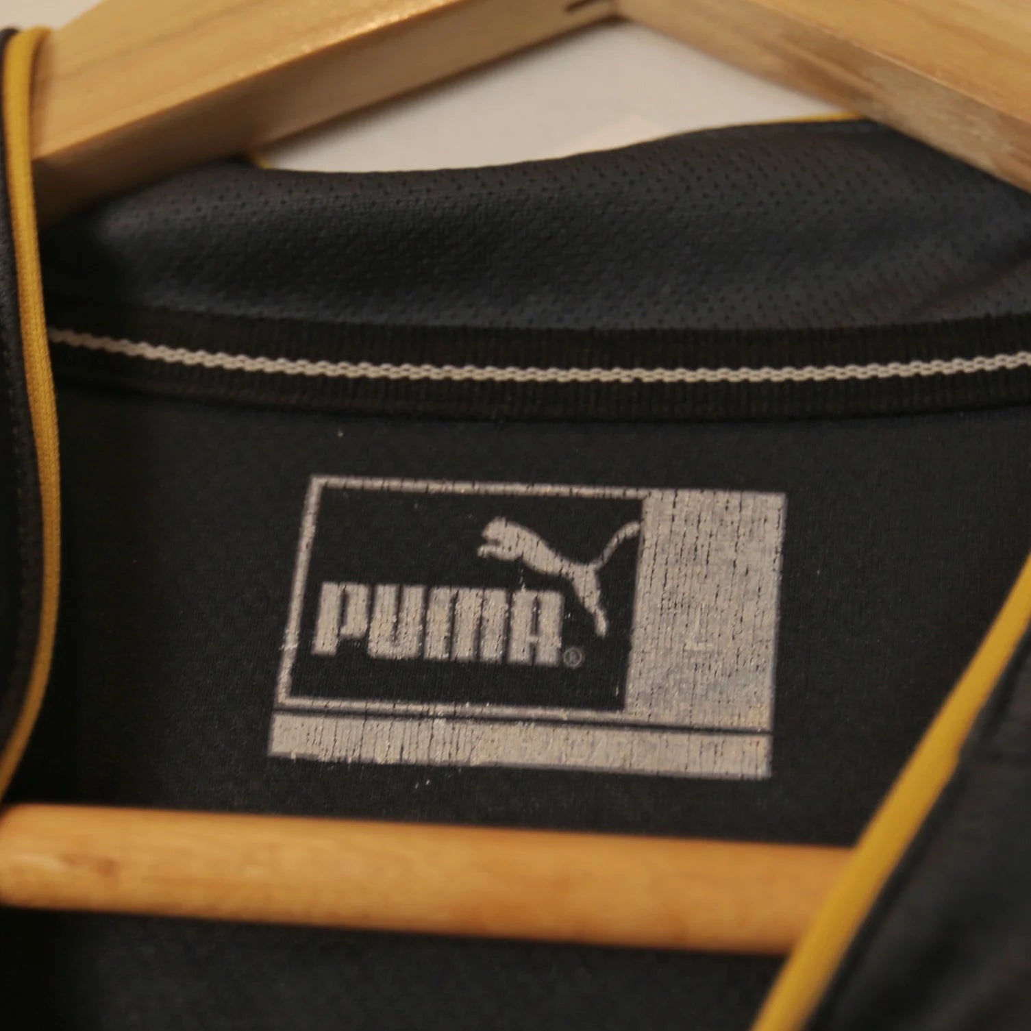 Wolfsburg 03/04 Away - Andrés D'alessandro - Size L - Authentic Puma