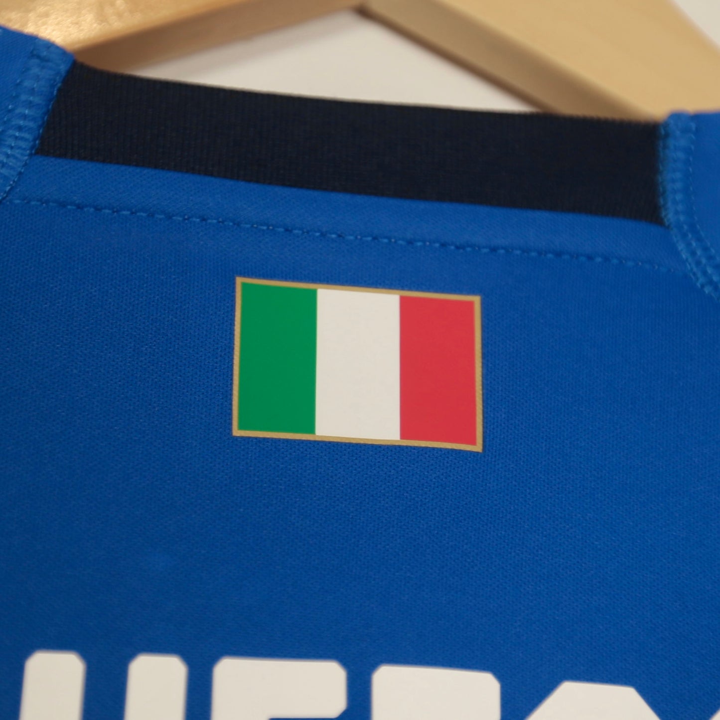 Italy 2018 Home - Long Sleeves - Gianluigi Buffon - Size M - Authentic Puma