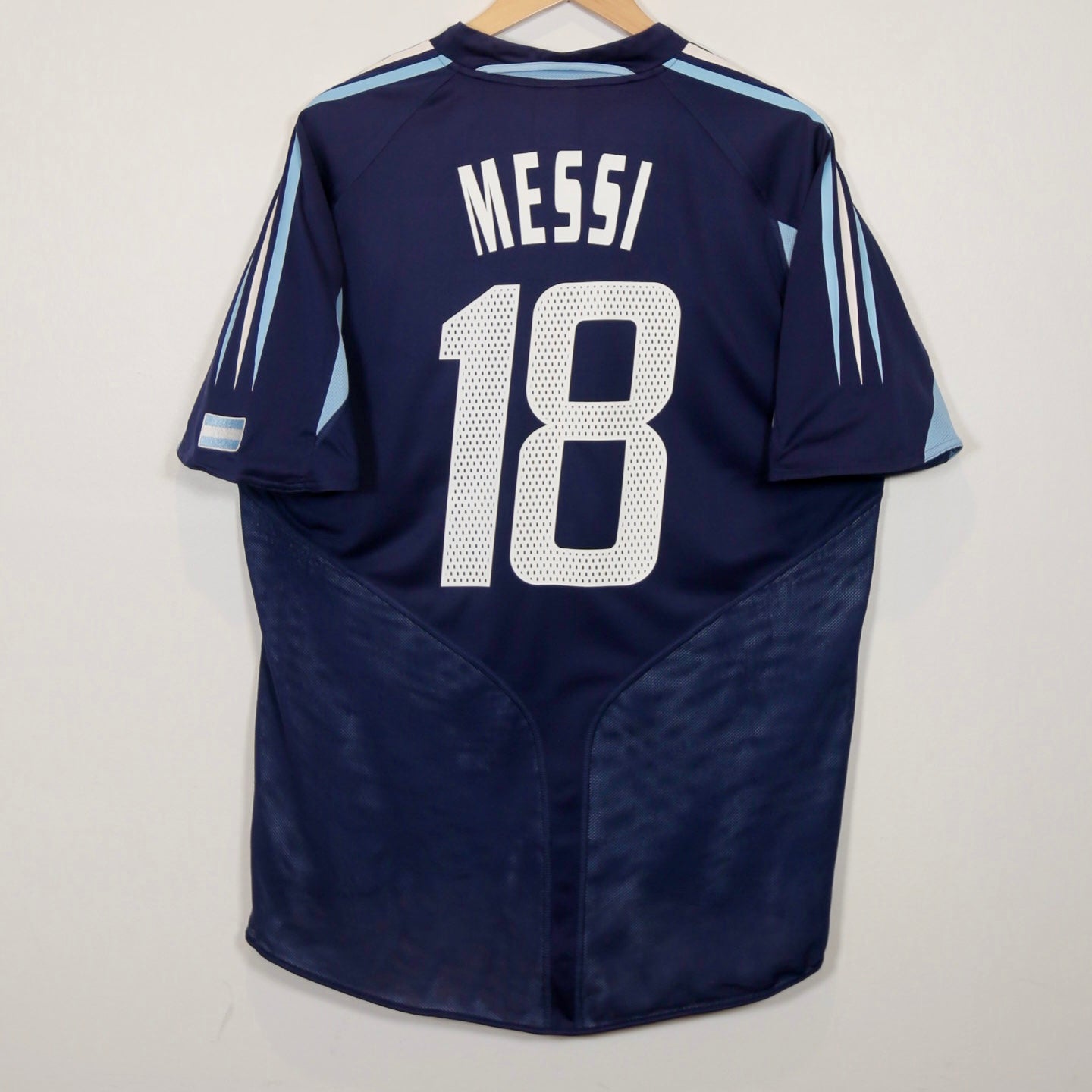 Argentina 2004 Away - Lionel Messi - Size L - Authentic Adidas