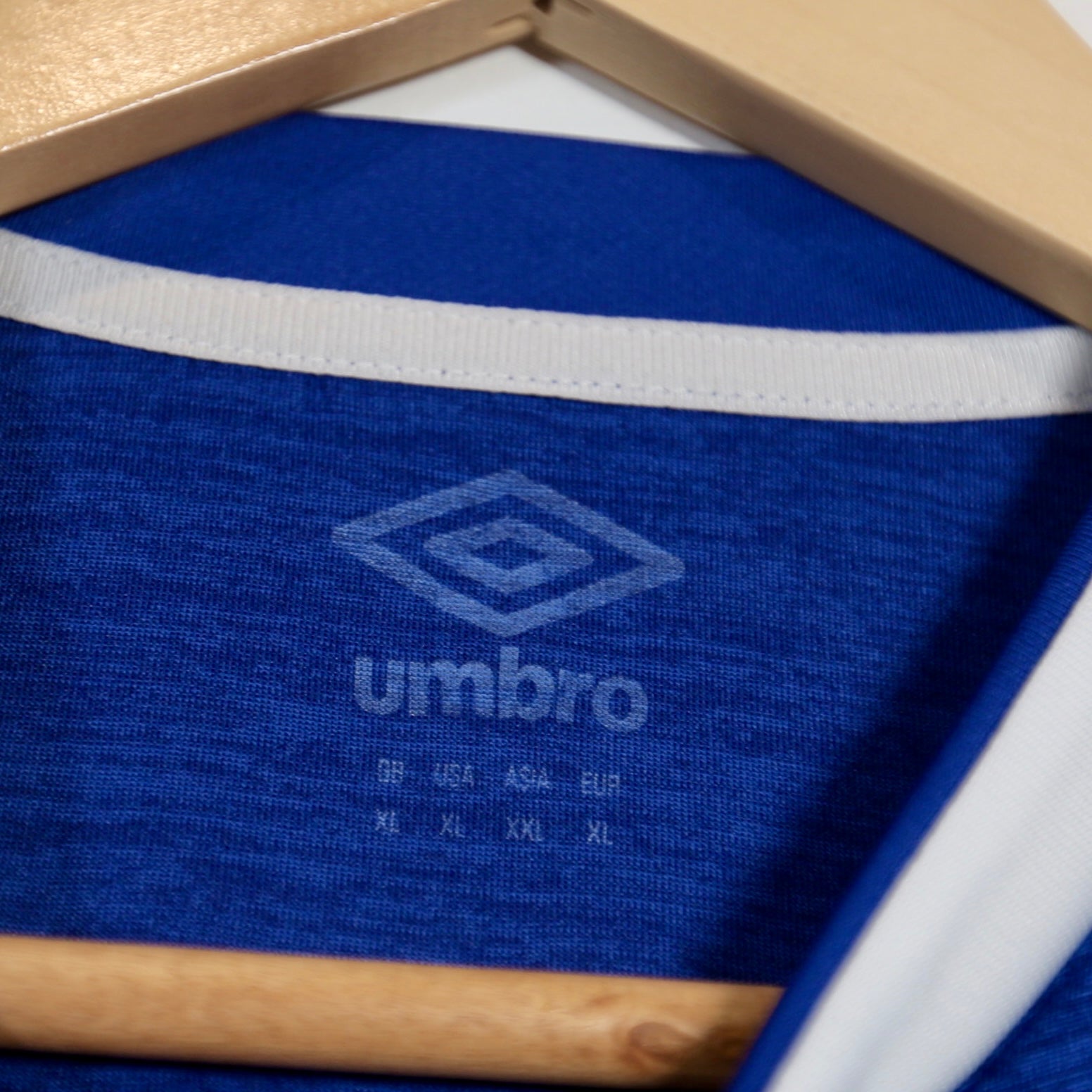 Everton 18/19 Home – Umbro - Richarlison - Size XL