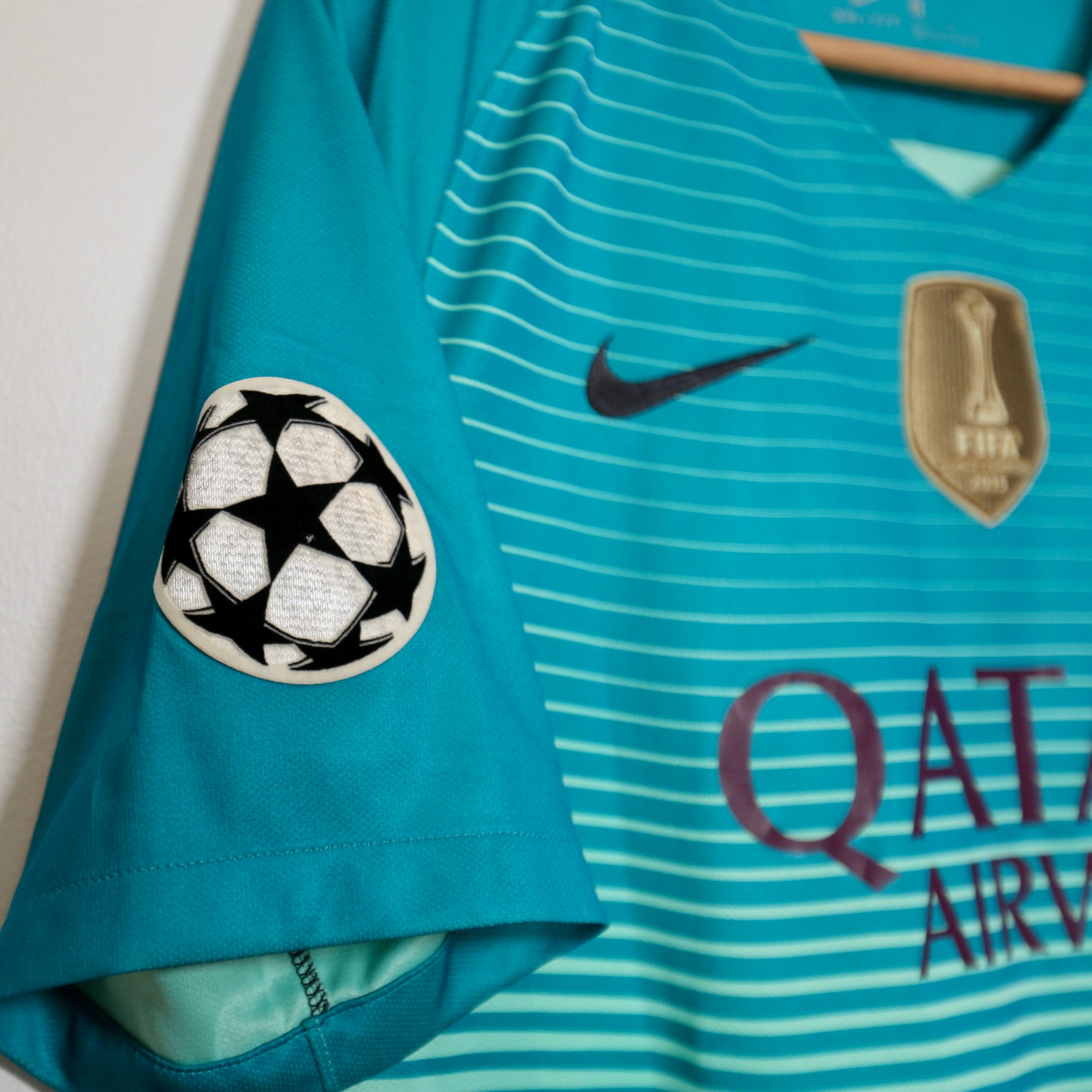 Barcelona 16/17 Third – Nike - Luis Suarez - Size L