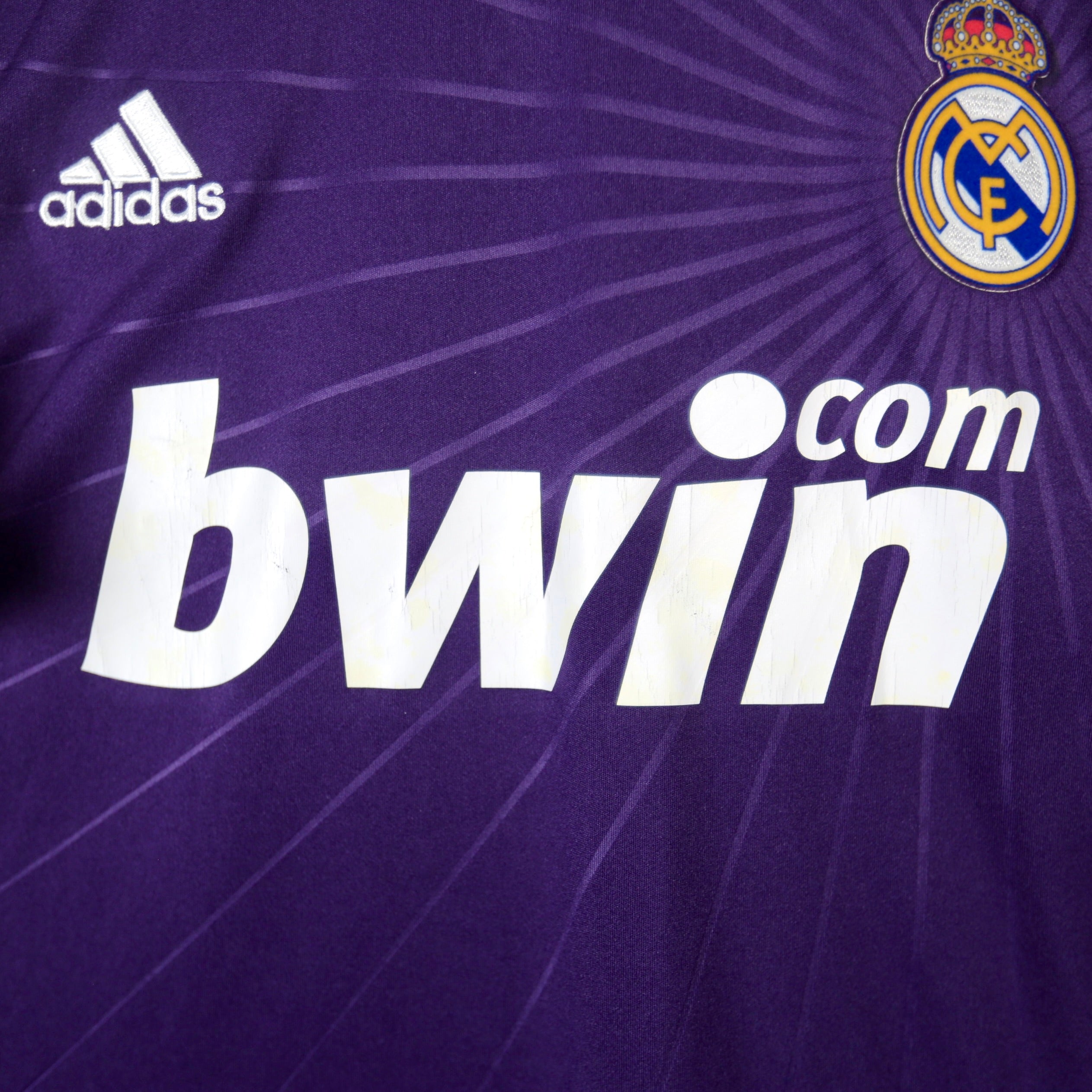 Real Madrid 10/11 Third – Adidas - Kaka - Size S
