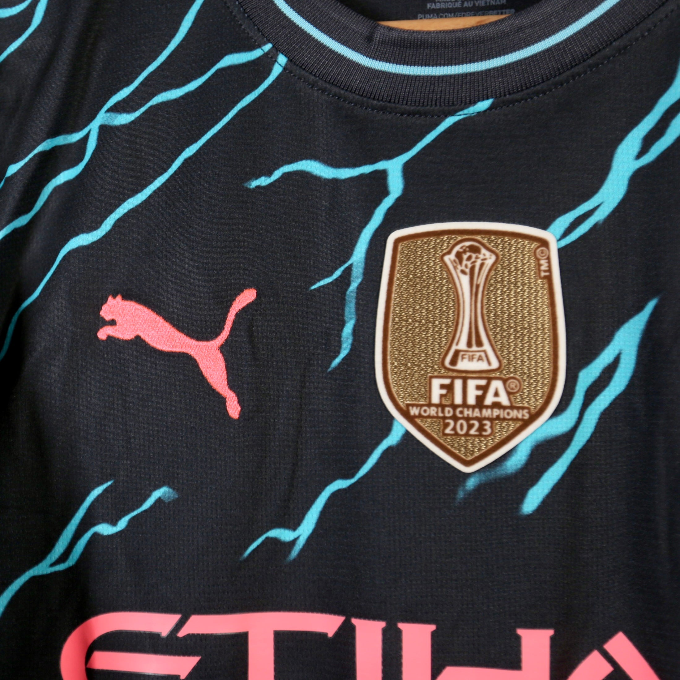 Manchester City 23/24 Home – Puma - Erling Haaland - Size M - BNWT