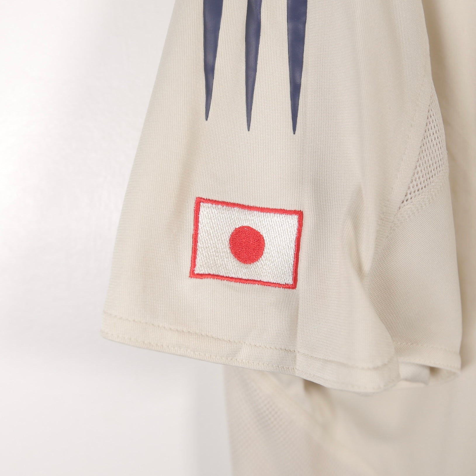 Japan 2004 Away – Adidas - Size L