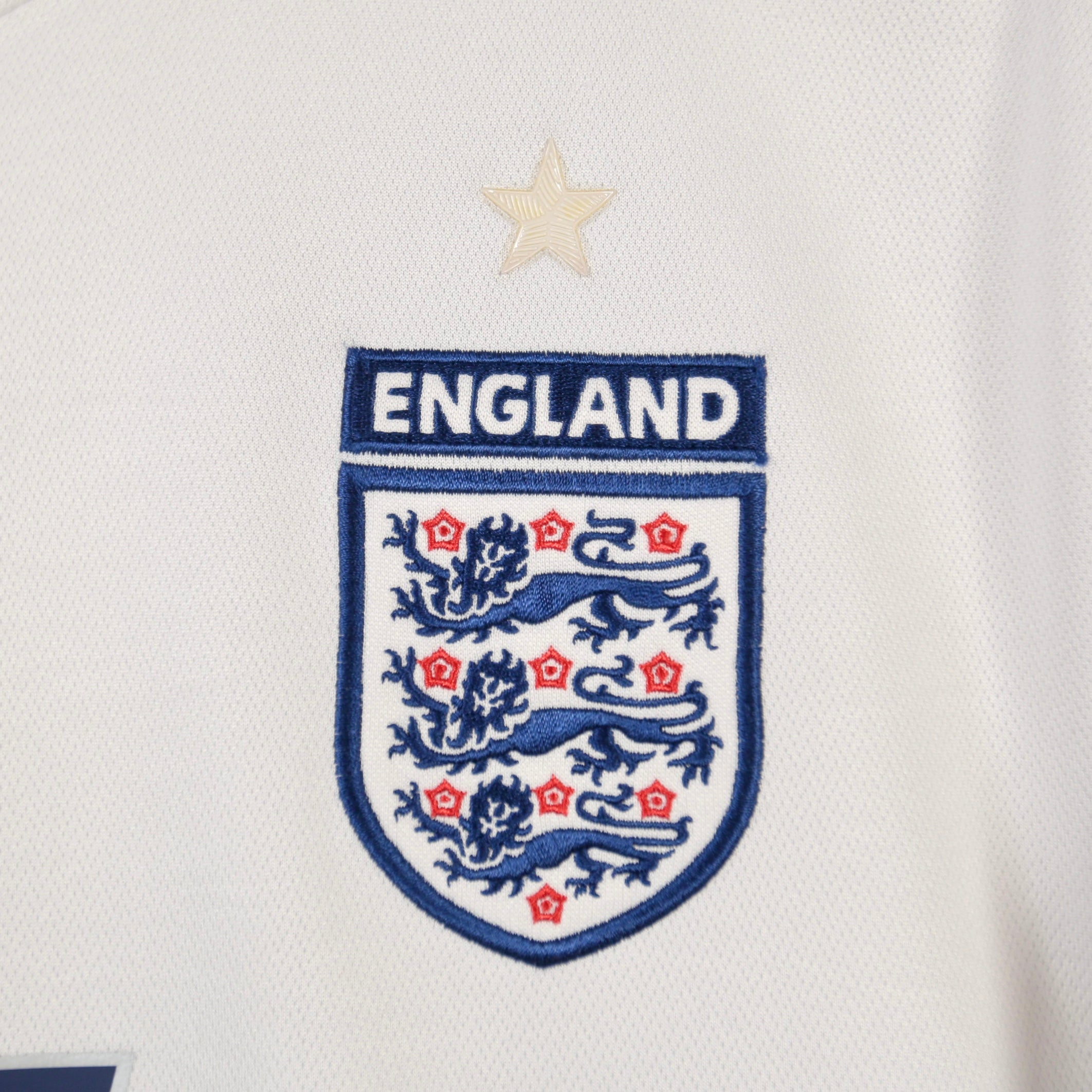 England 2006 Home – Umbro - David Beckham - Size M