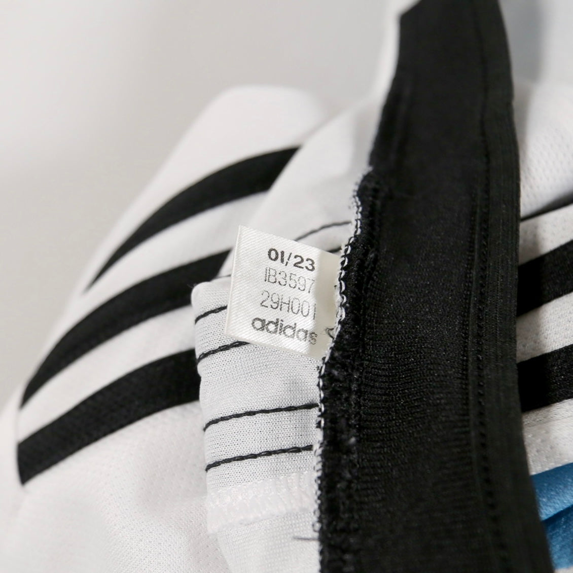 Argentina 2022 Home - Adidas - Lionel Messi - Size L