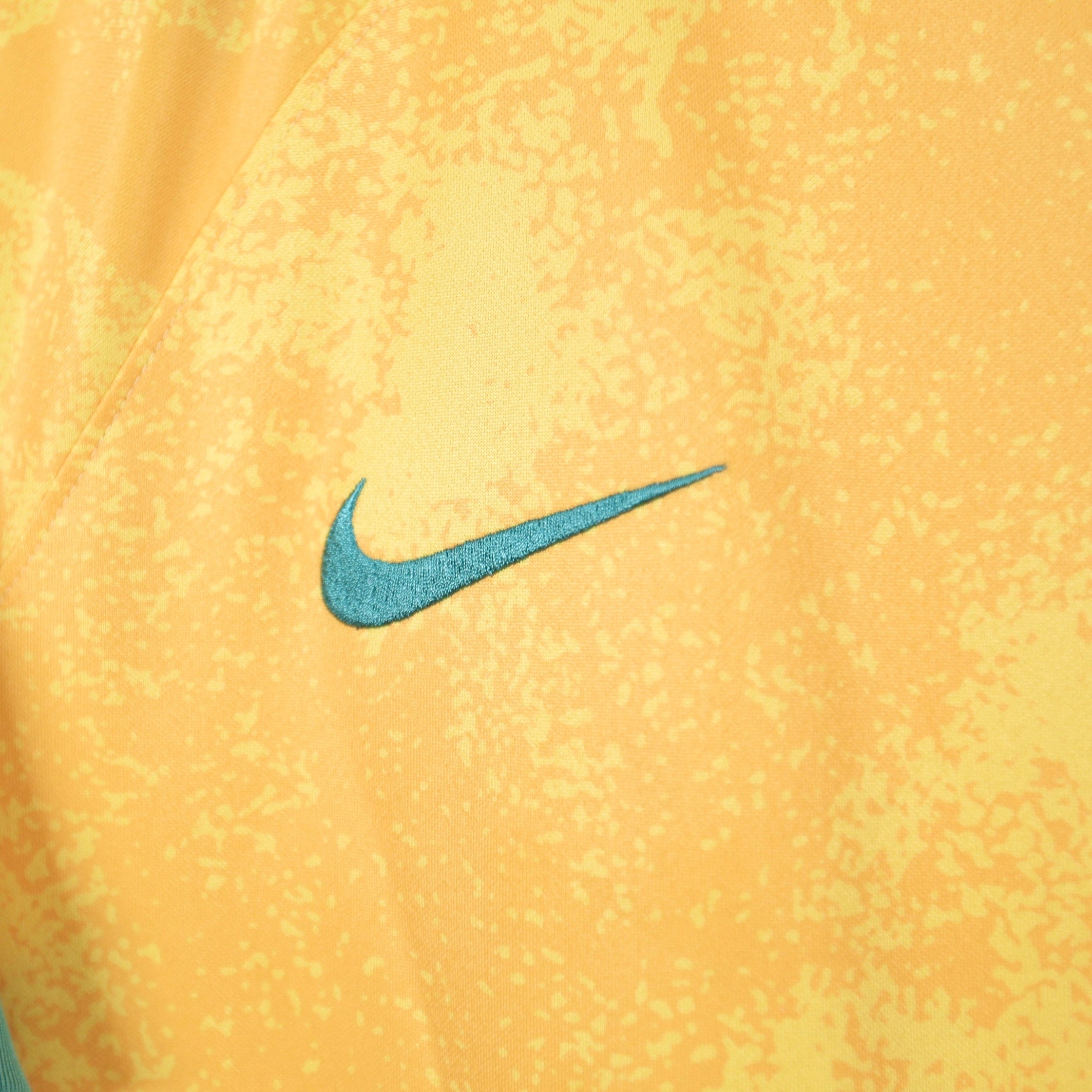 Australia 2022 Home - Nike - Size M