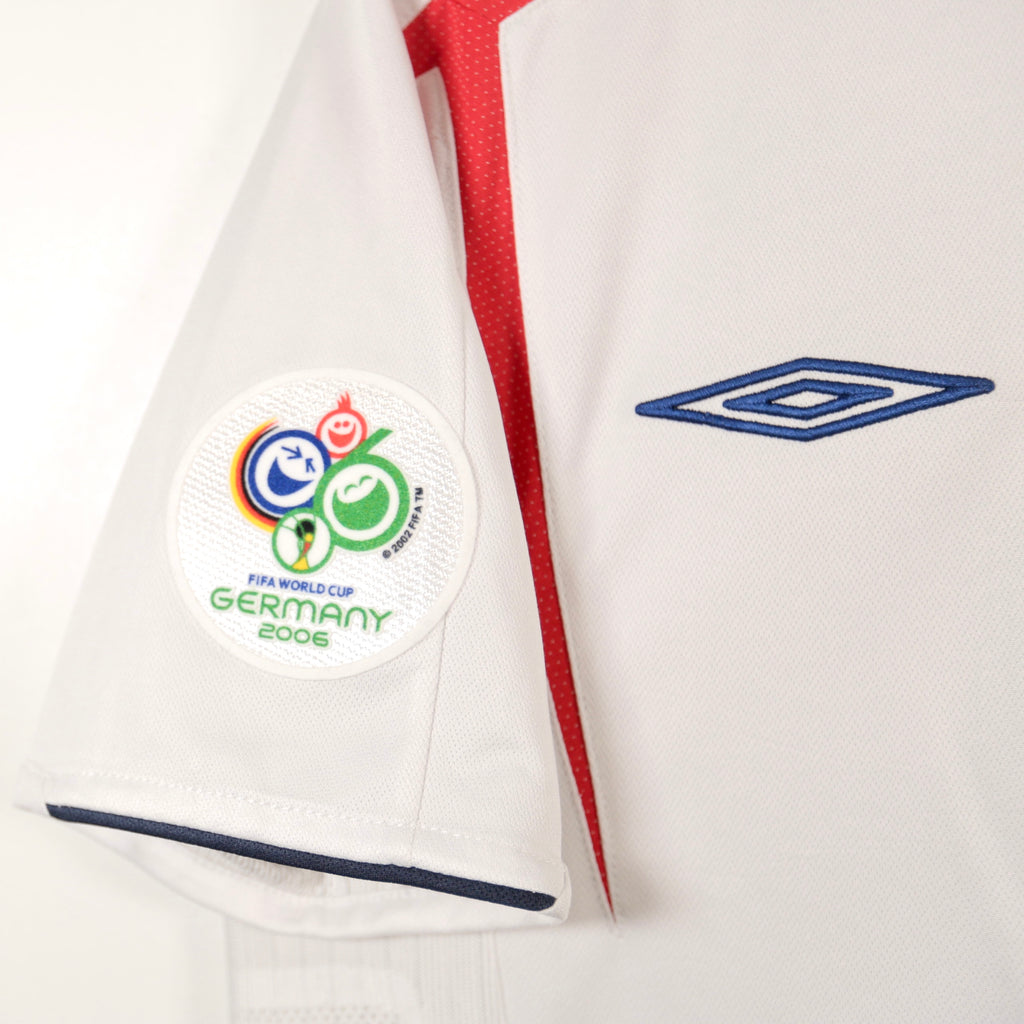 England 2006 Home – Umbro - David Beckham - Size M