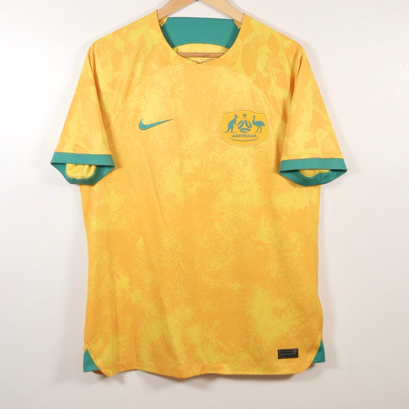 Australia 2022 Home - Nike - Size M