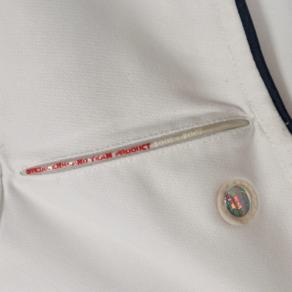 England 2006 Home – Umbro - David Beckham - Size M