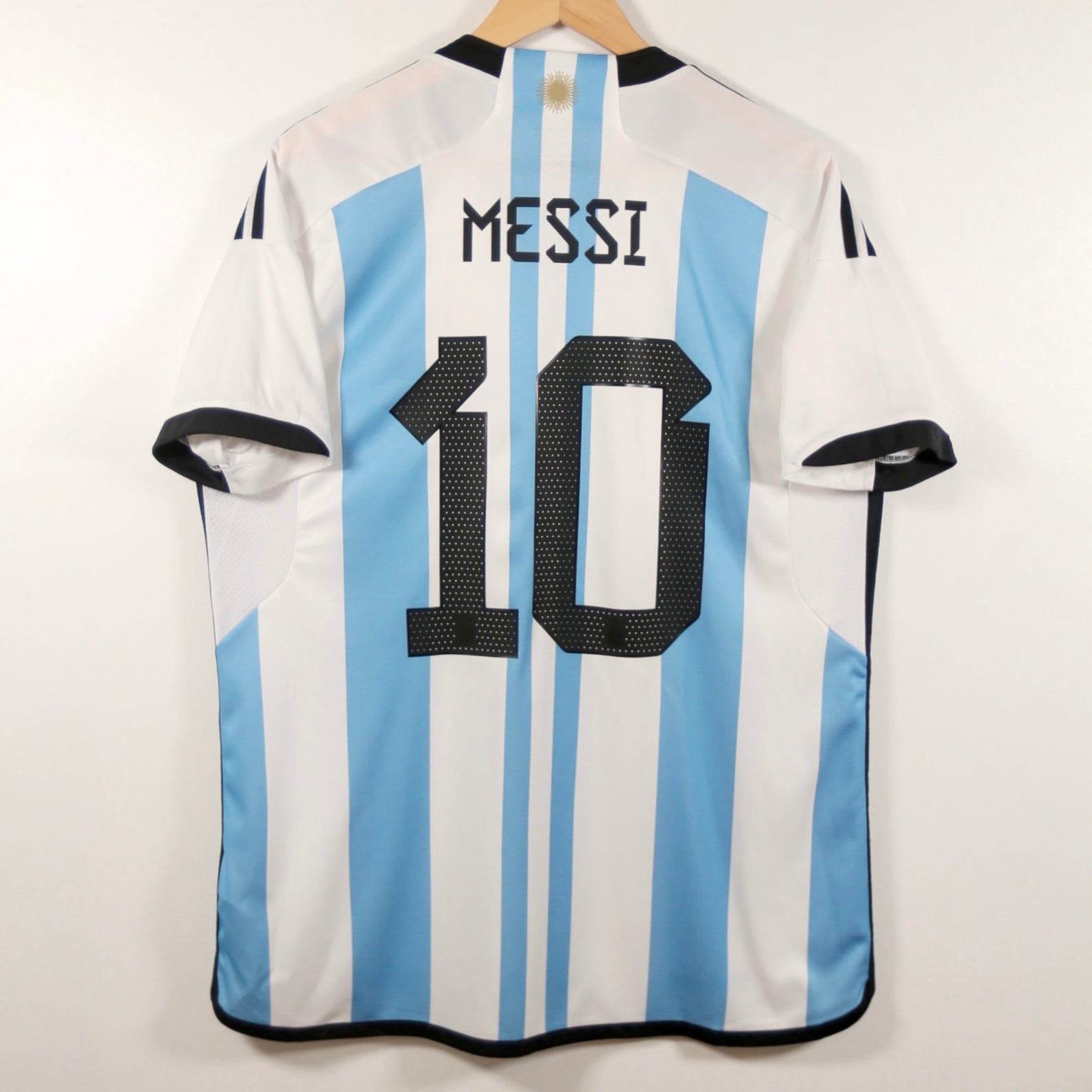 Argentina 2022 Home - Adidas - Lionel Messi - Size L