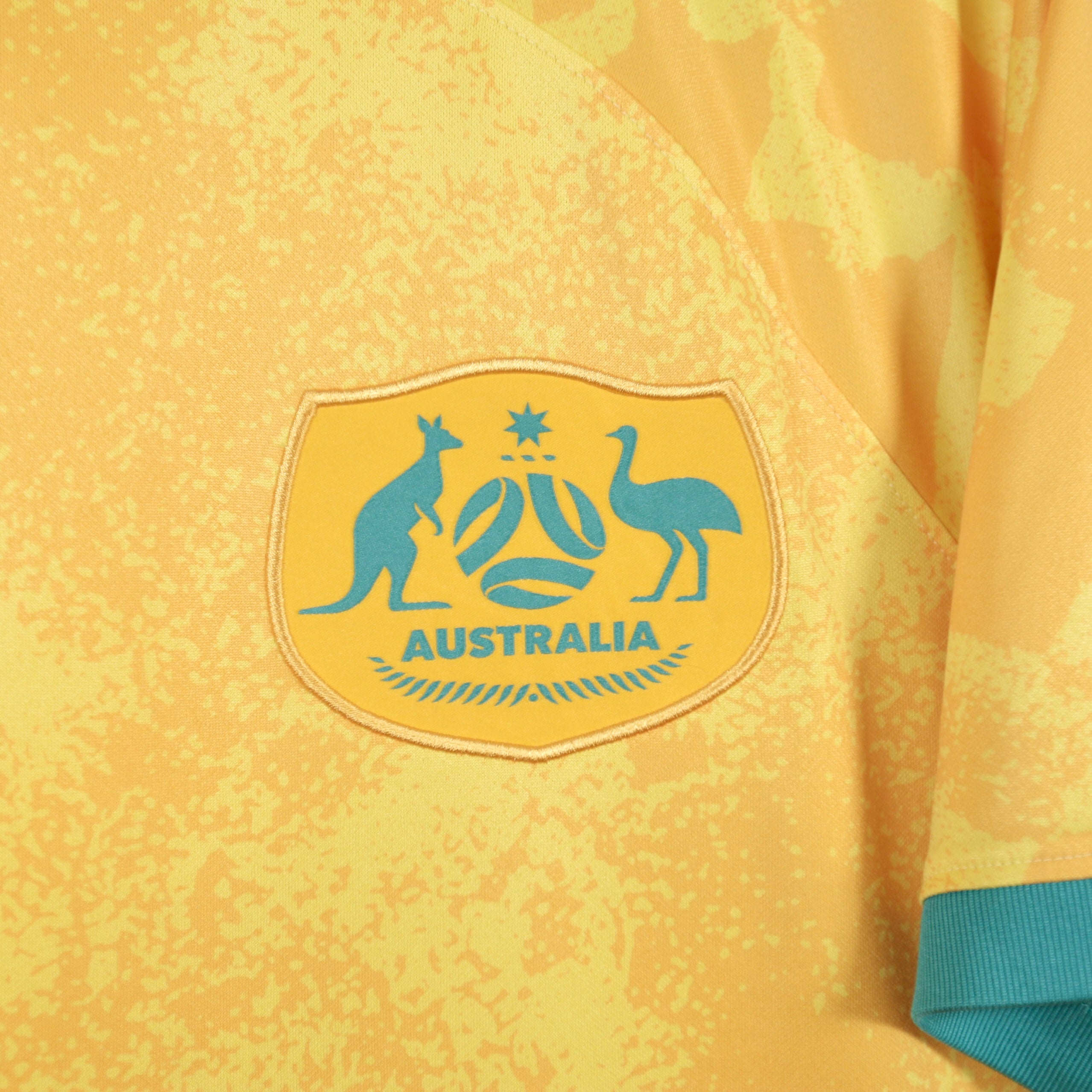 Australia 2022 Home - Nike - Size M