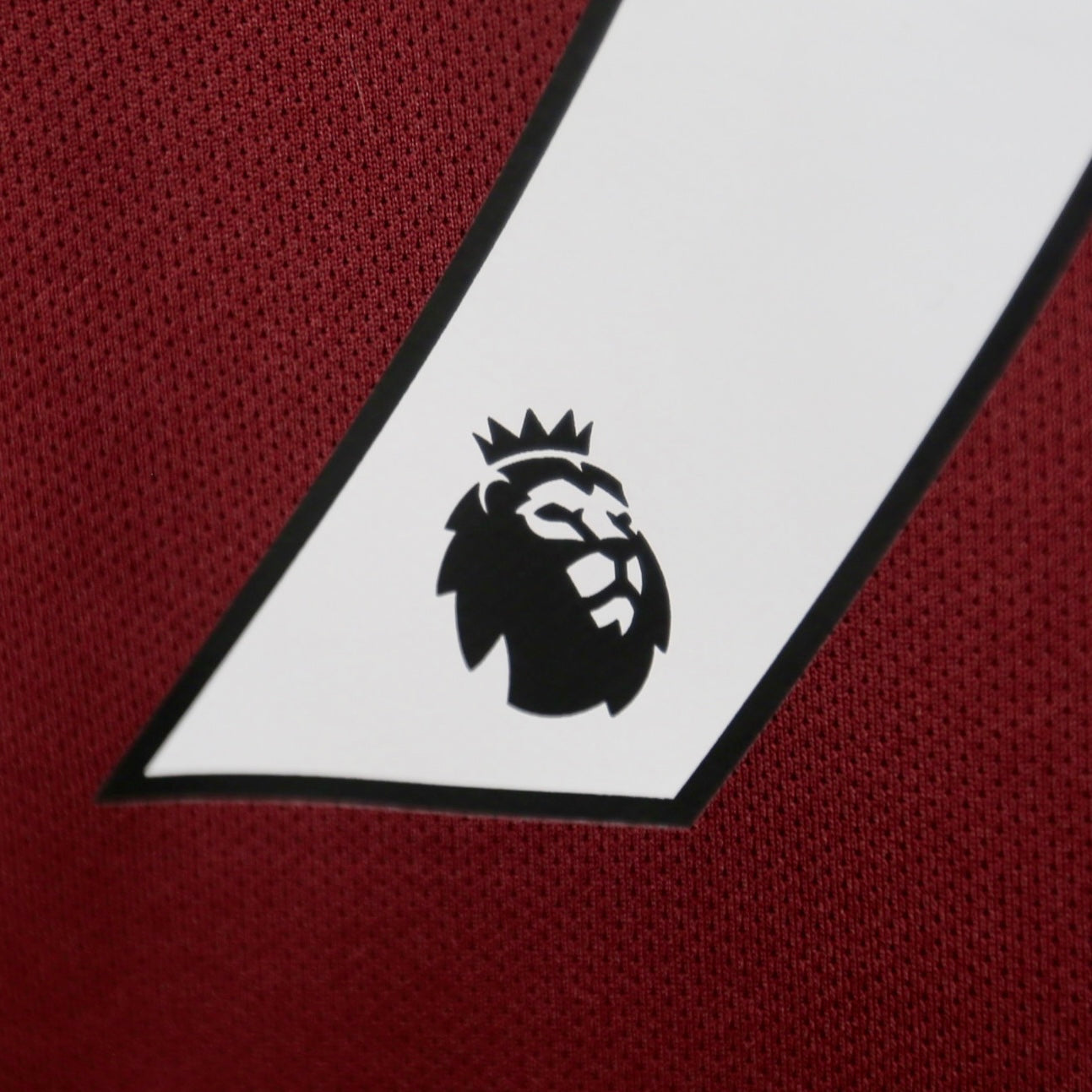 Burnley 21/22 Home - Umbro - Chris Wood | Size M