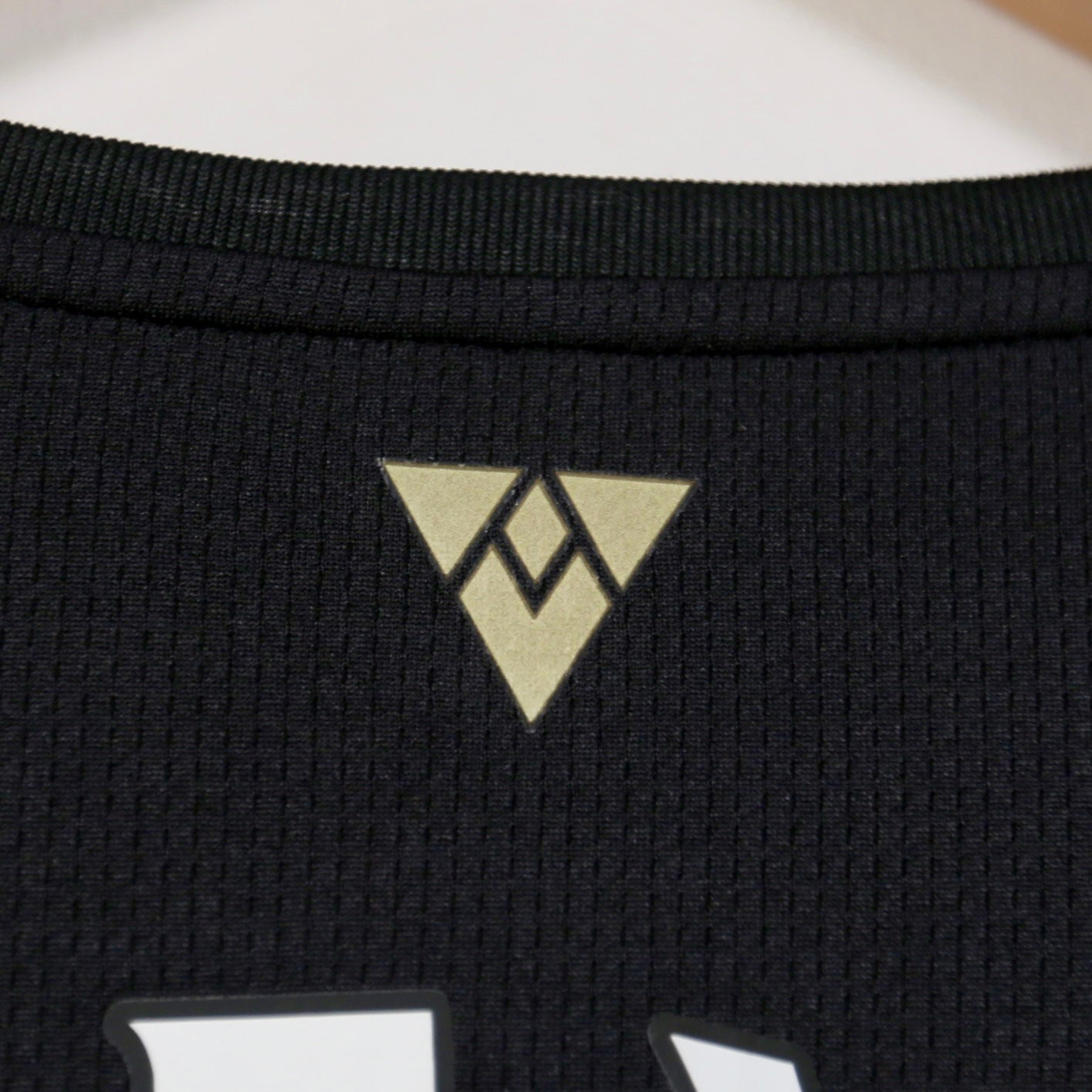 Arsenal 15/16 Third - Puma - Alexis Sanchez | Size M | Long Sleeve