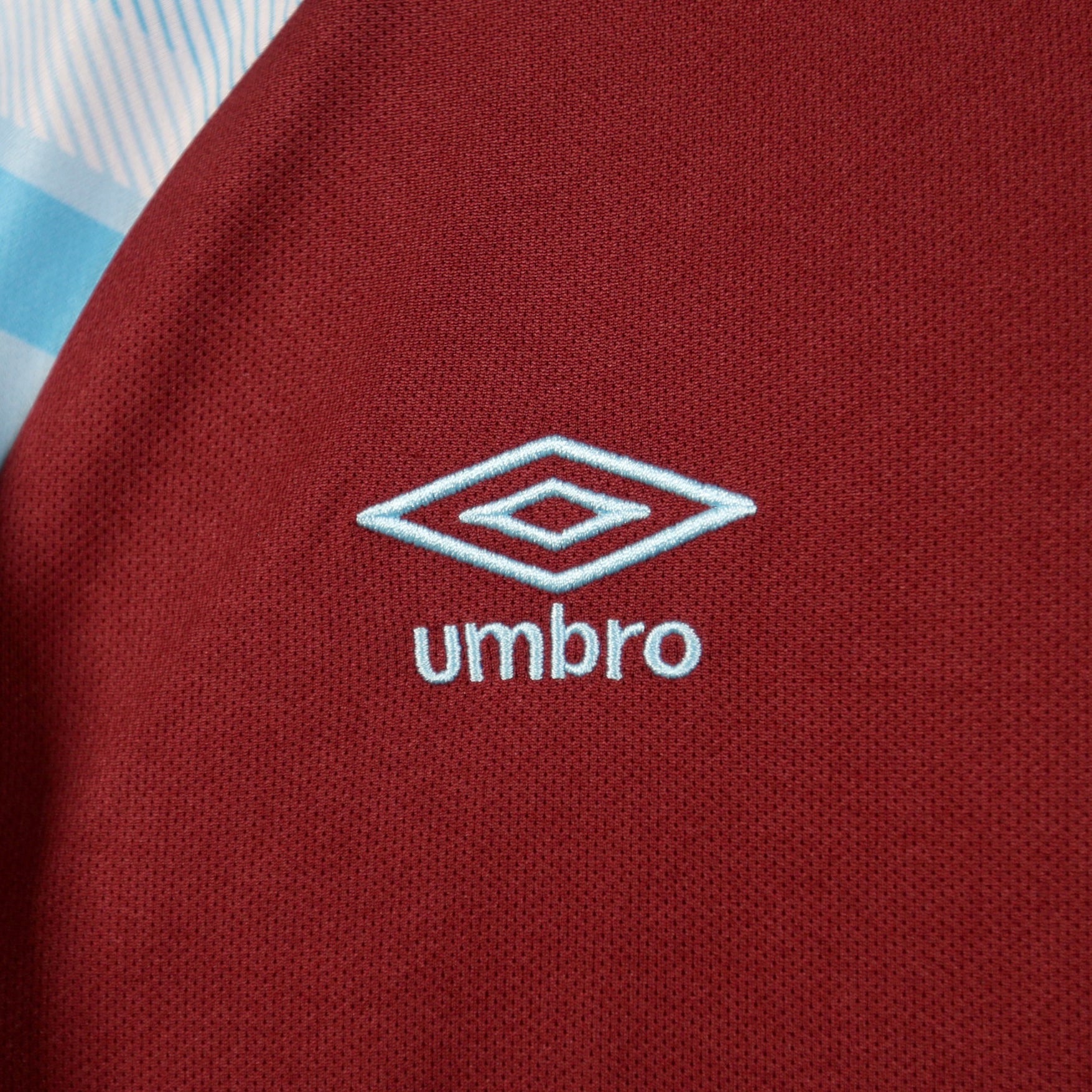 Burnley 21/22 Home - Umbro - Chris Wood | Size M