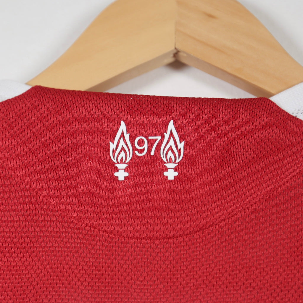 Liverpool 25/26 Home - Salah - Size XL - BNWT - PV