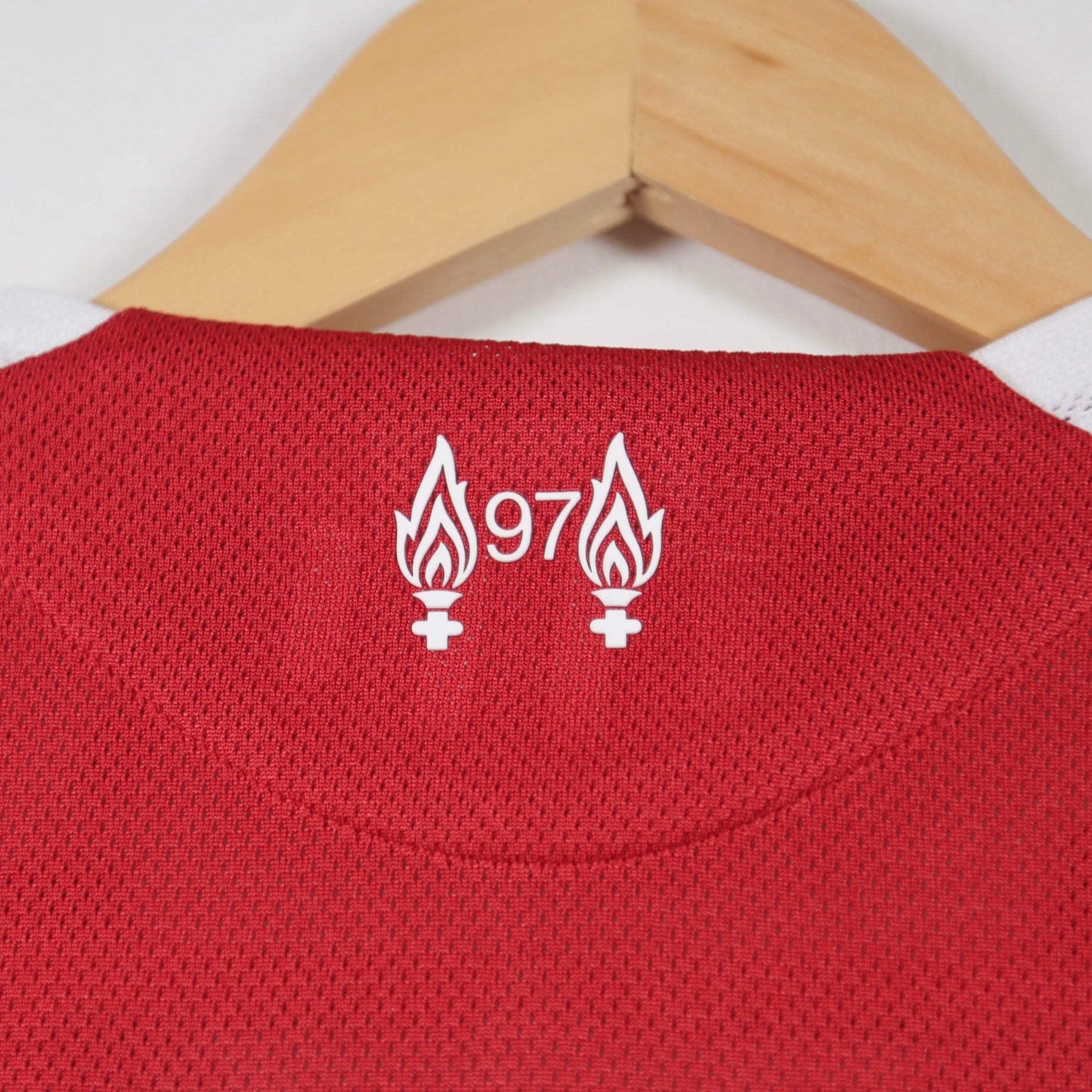 Liverpool 25/26 Home - Salah - Size XL - BNWT - PV