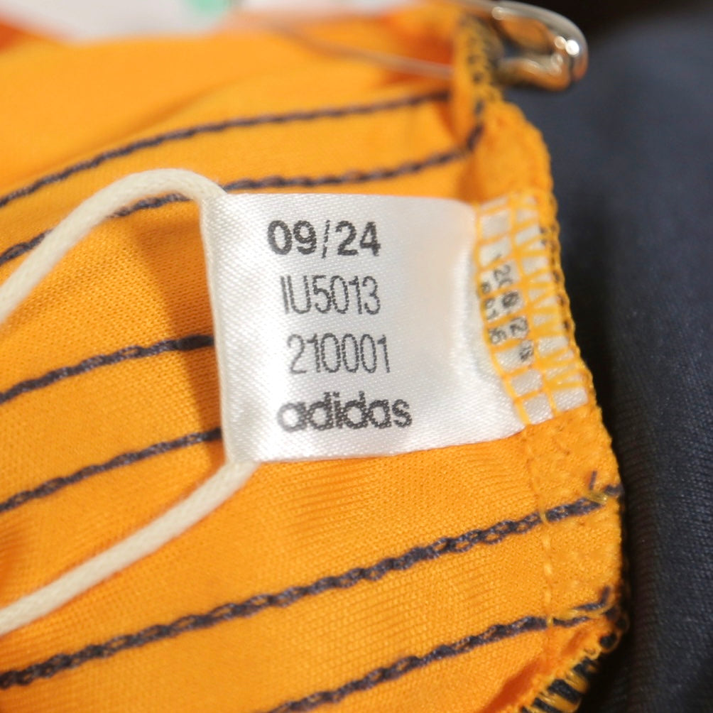 Real Madrid 24/25 Away - Modric - Size M - BNWT