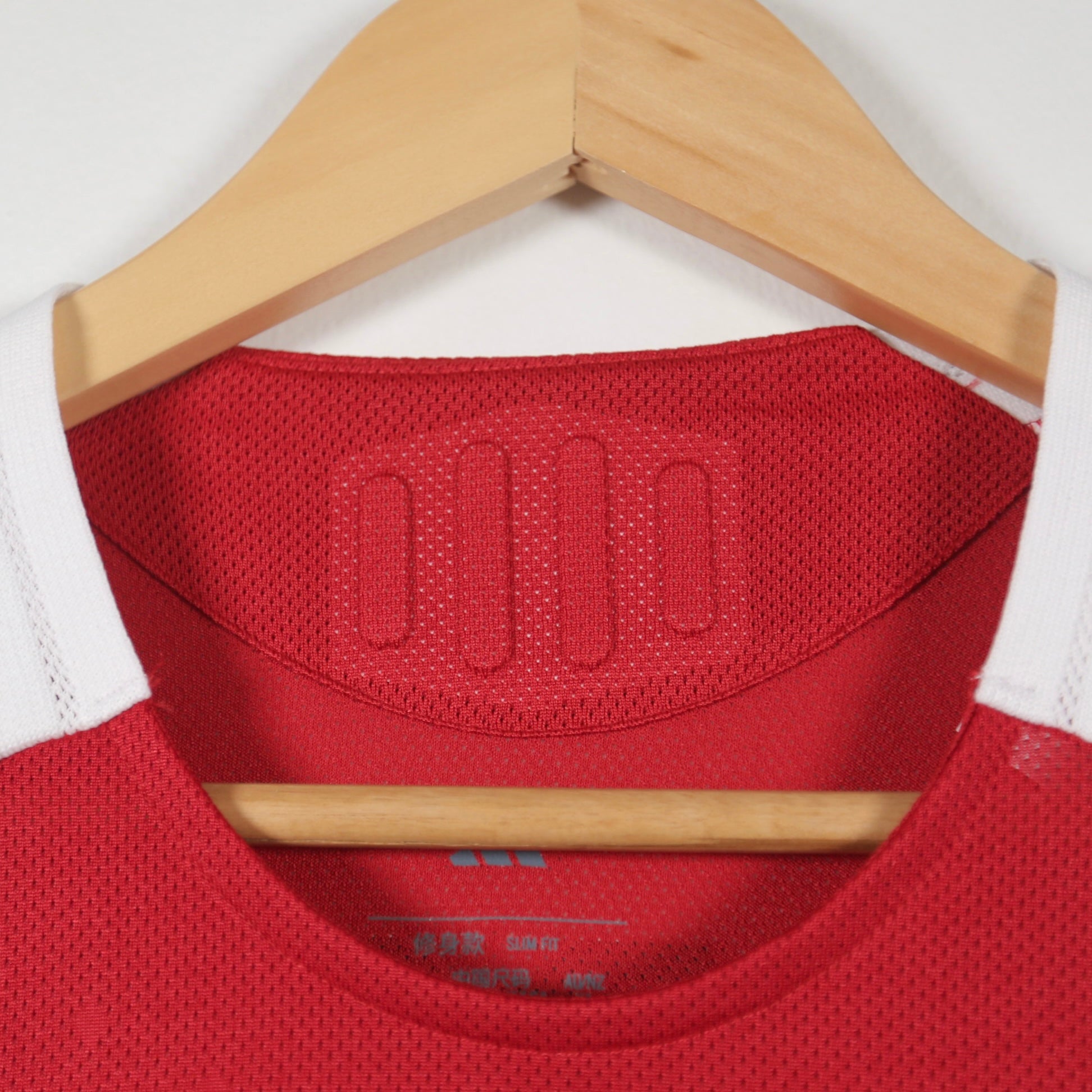 Liverpool 25/26 Home - Virgil van Dijk - Size XL - BNWT - PV