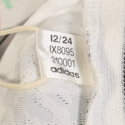 Real Madrid 24/25 Home - Modric - Size M - BNWT