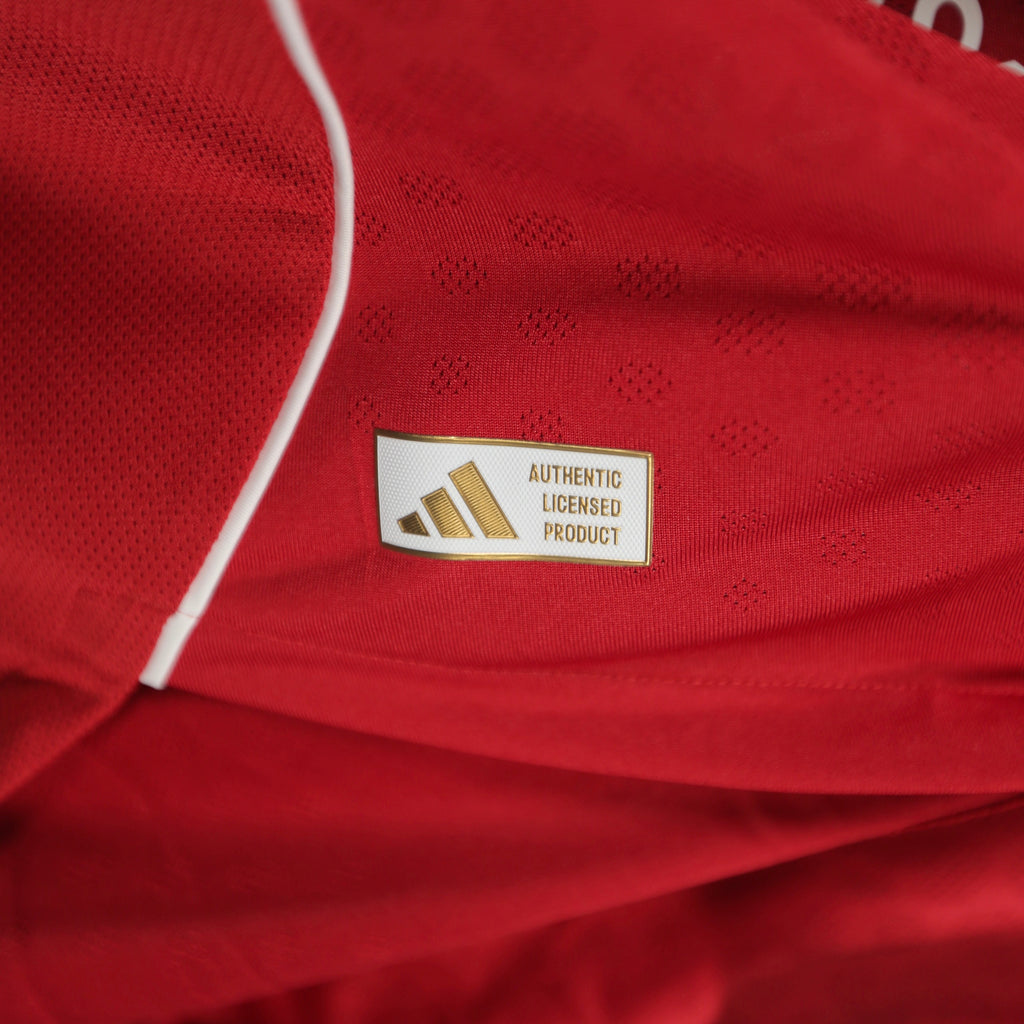 Liverpool 25/26 Home - Salah - Size XL - BNWT - PV