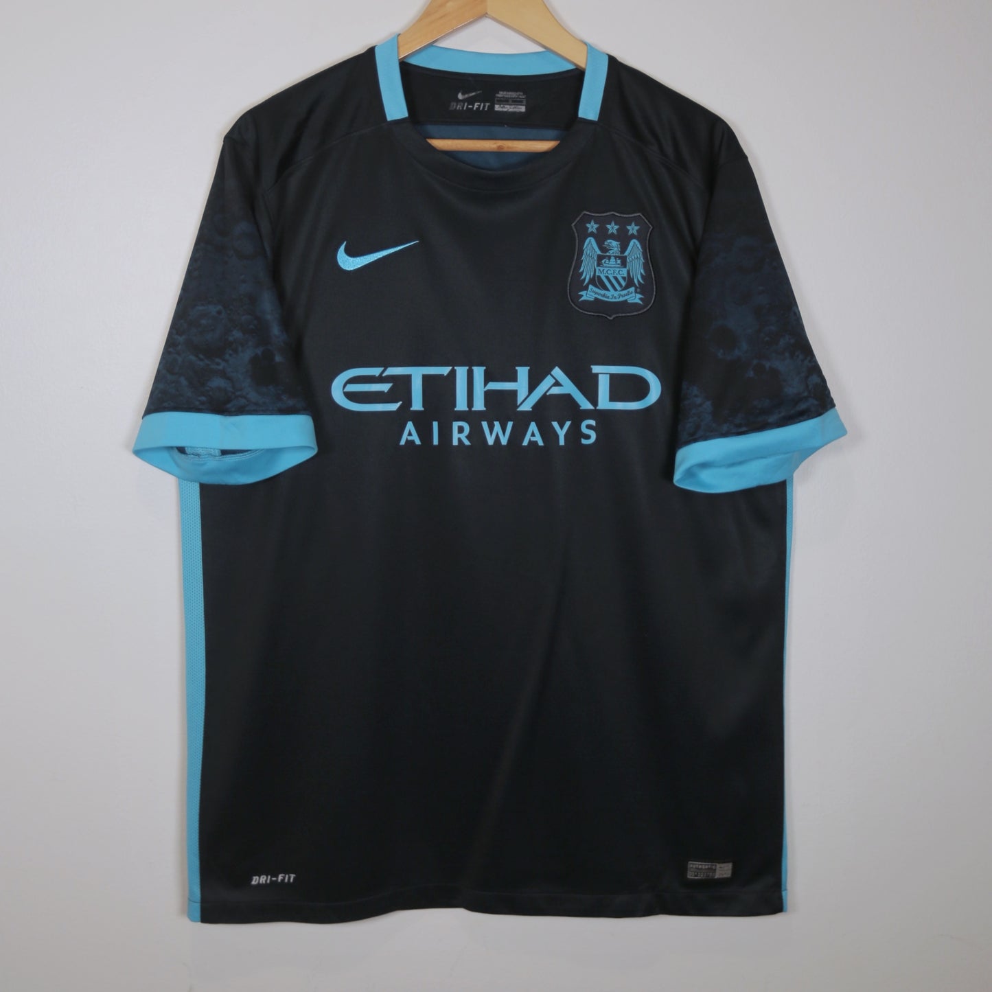 Manchester City 15/16 Away - Kun Aguero - Size L - Authentic Nike