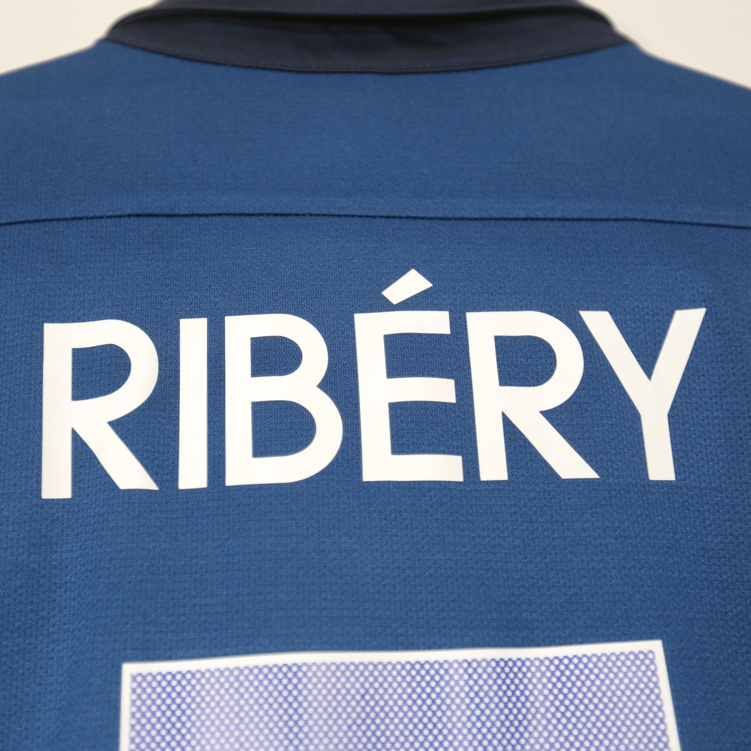 France 2011 Home - Franck Ribery - Size M - Authentic Nike