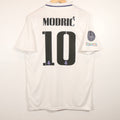 Real Madrid 22/23 Home -  Luka Modric - Size M - Authentic Adidas