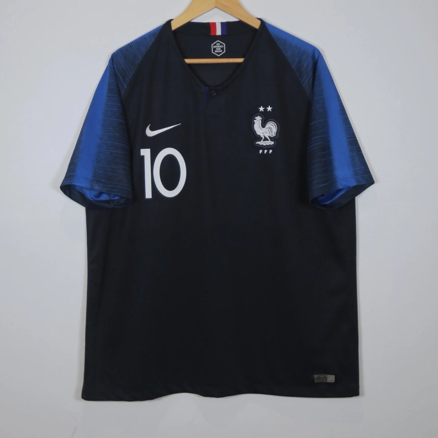 France 2018 Home - Kylian Mbappe - Size XL - Authentic Nike