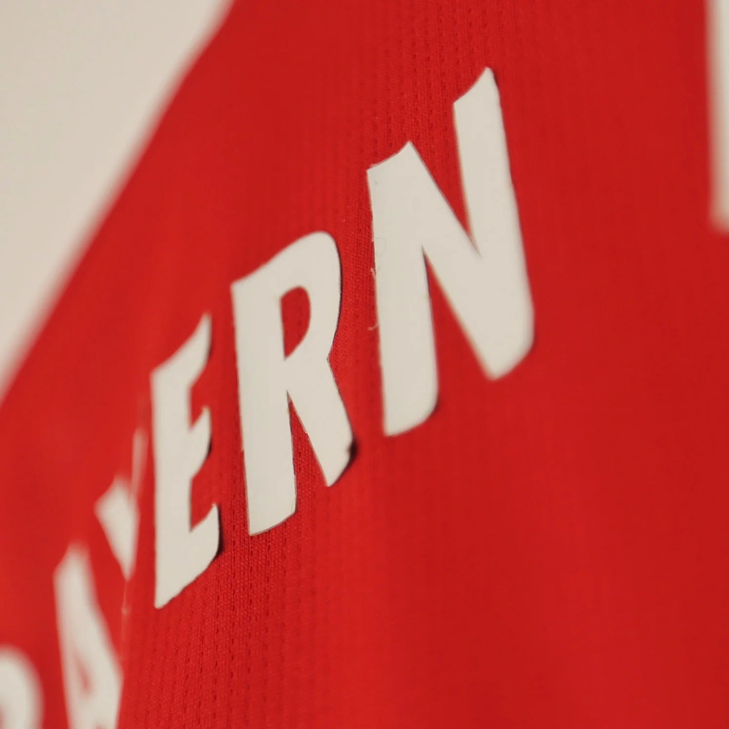 Bayern Munich 15/16 Home - Robben - Size M - Authentic Adidas