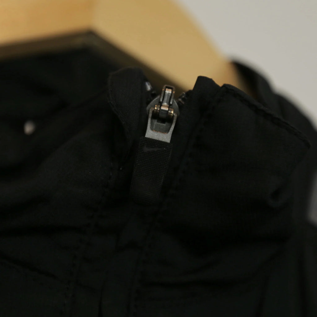 Melbourne Knights 10s Jacket - Size M - Authentic Nike